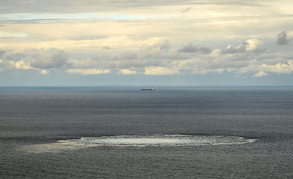 Ein Gasleck an einer der beschädigten Nord Stream-Gaspipelines in der Ostsee, den 29. September 2022.&nbsp;