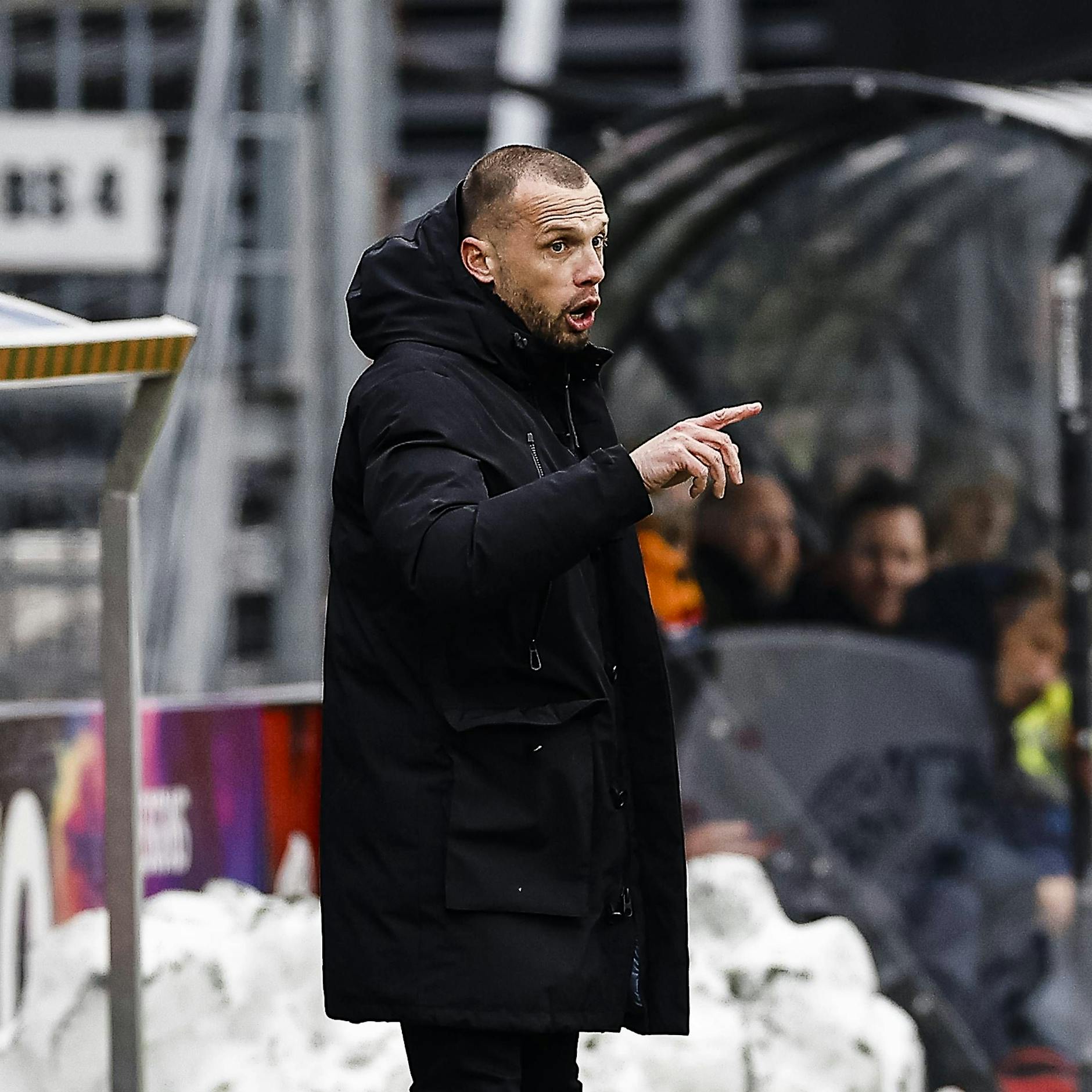 Unions kleines Europa-League-Derby ist perfekt! Ex-Herthaner Johnny Heitinga sticht bei Ajax Trainerkonkurrent Peter Bosz aus