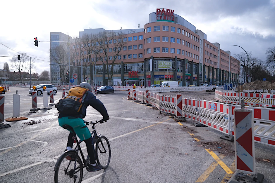 Das Park-Center Treptow an der Elsenstraße