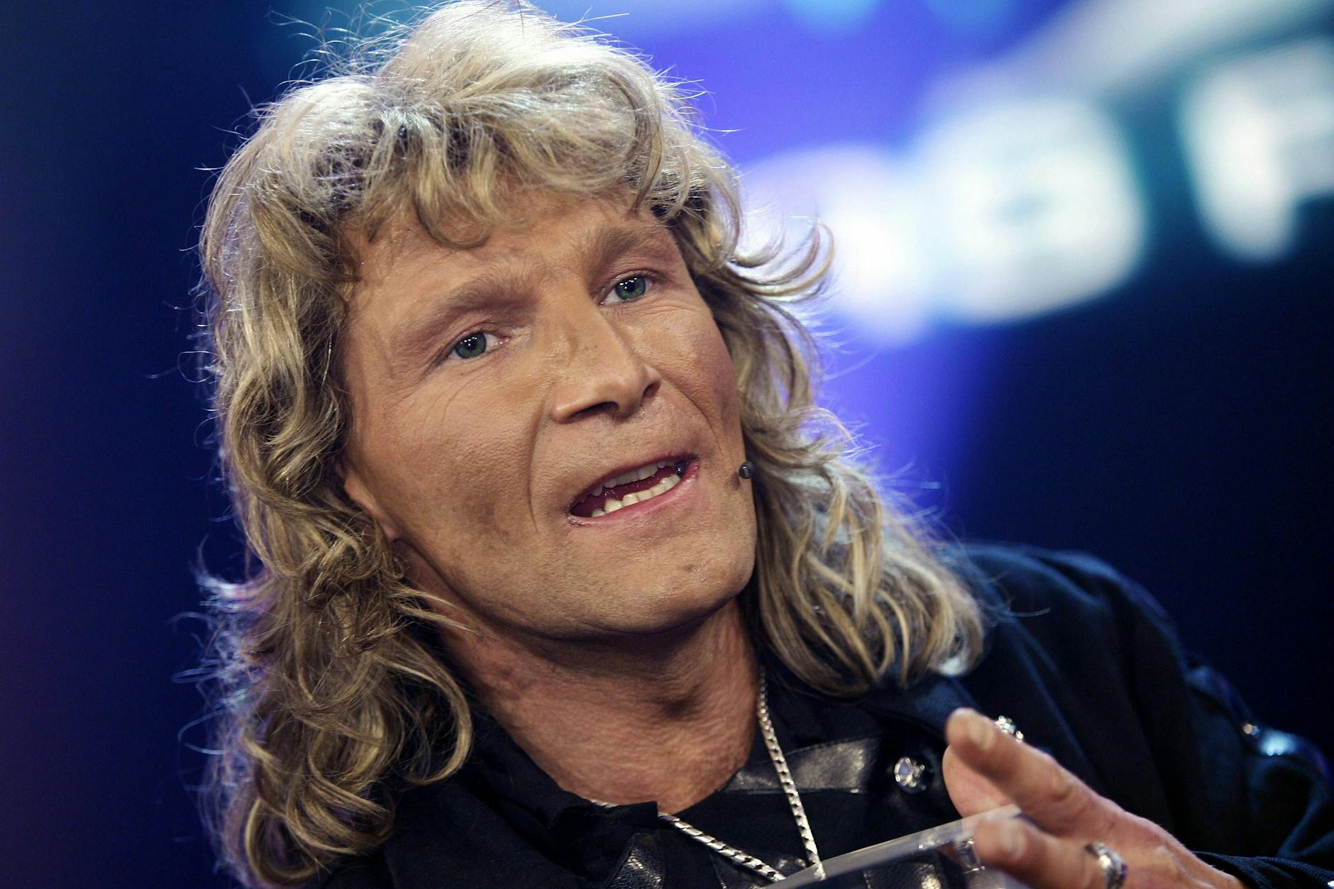 Rabenvater auf Nikotinentzug: Vincent Raven wütete sich durchs Campgeschehen.