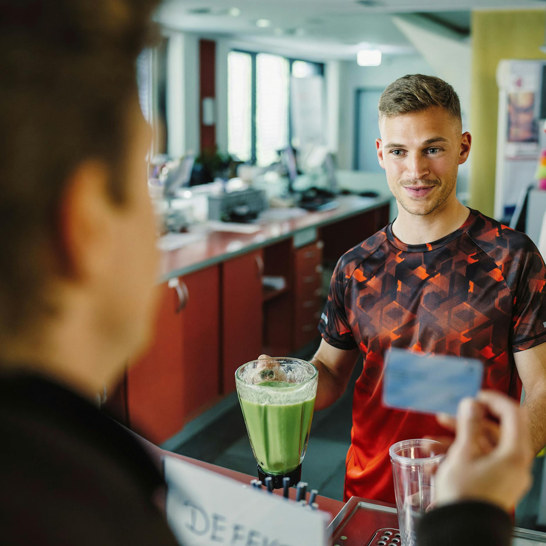 Bayern-Star im „Tatort“ – aus Kimmich wird Kenny: DIESE Rolle spielt der FC-Bayern-Profi
