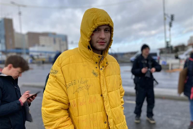 Der 27-jährige Mario kam extra für die Demonstration aus Nürnberg.