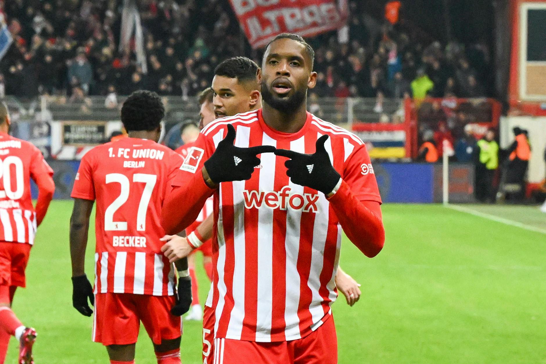 Endlich durfte Jordan Siebatcheu wieder jubeln. Gegen Mainz erzielte der Stürmer das spielentscheidende 2:1.