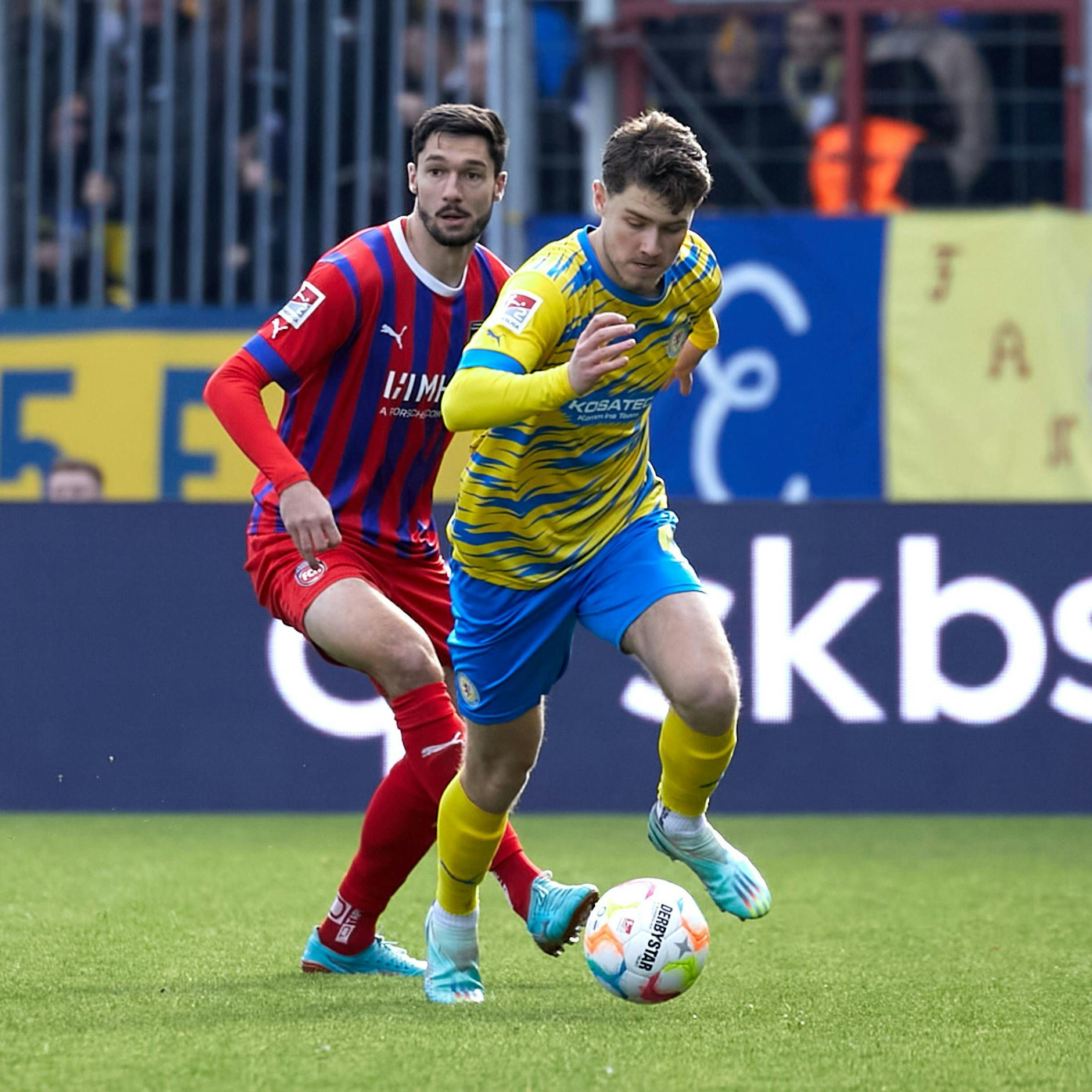 Hertha BSC verlieh Verteidiger Linus Gechter (r.) an Braunschweig. Dort ist er Stammspieler.