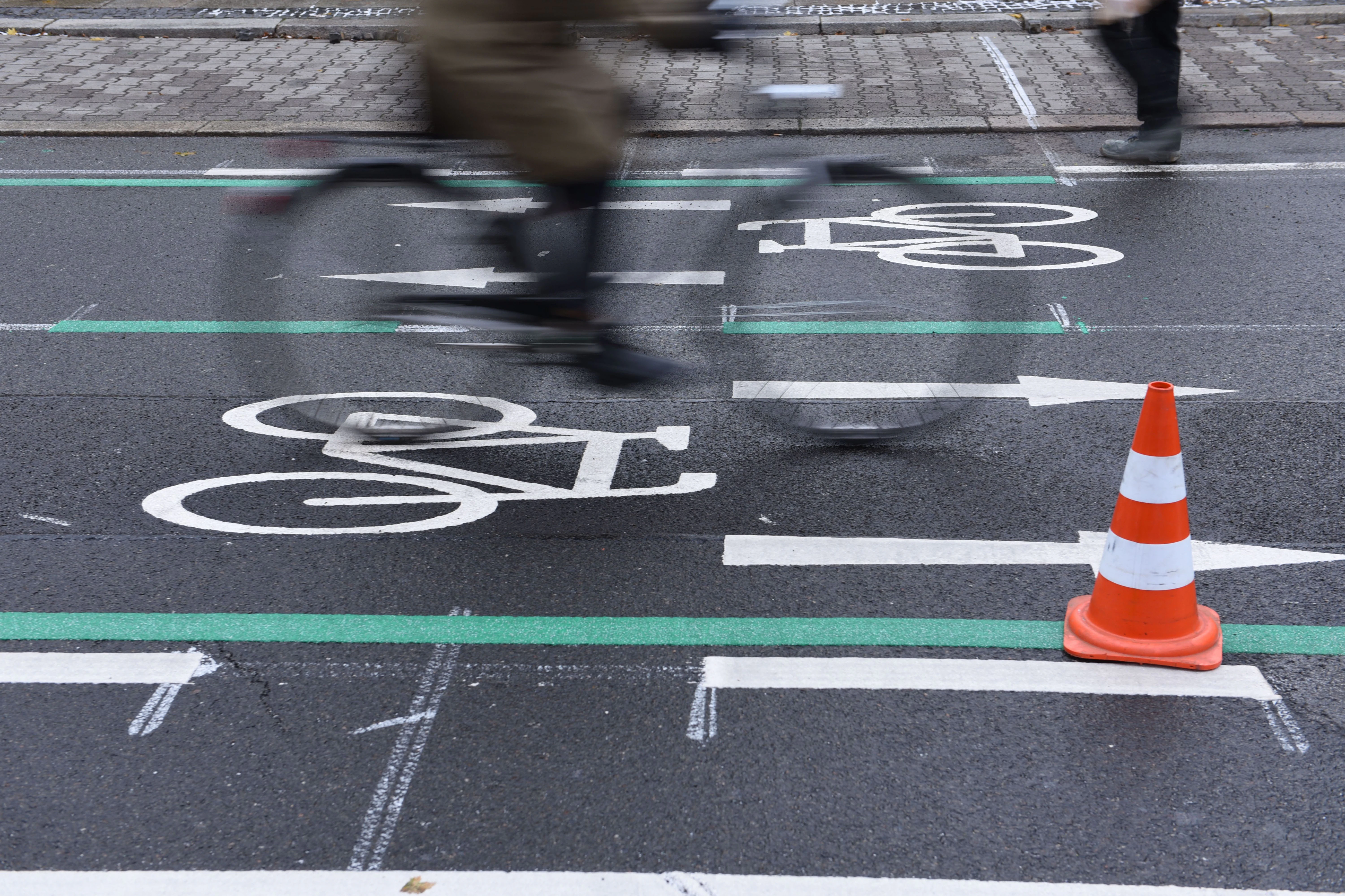 Die neue Fahrradstraße in der&nbsp;Charlottenstraße ist fertig.