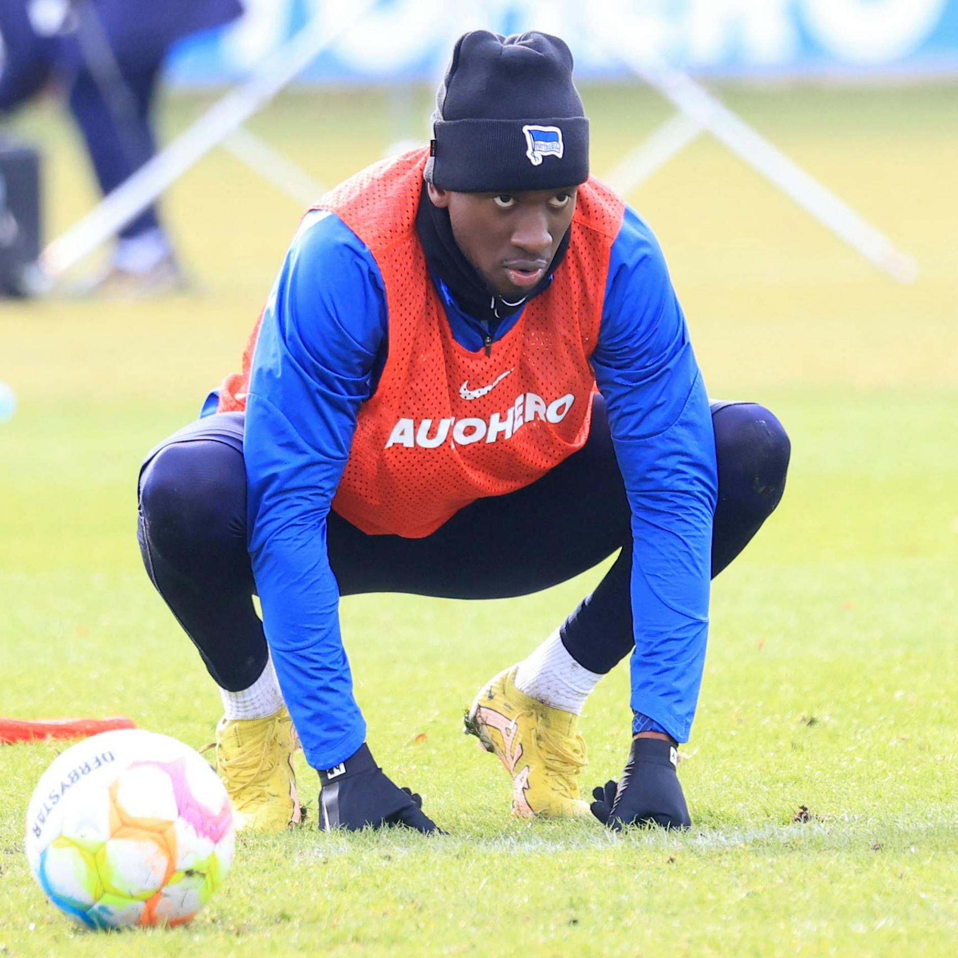 Hertha BSC: WM-Frust und Wechsel-Theater – Dodi Lukebakio ist zurück in der Dackel-Krise!