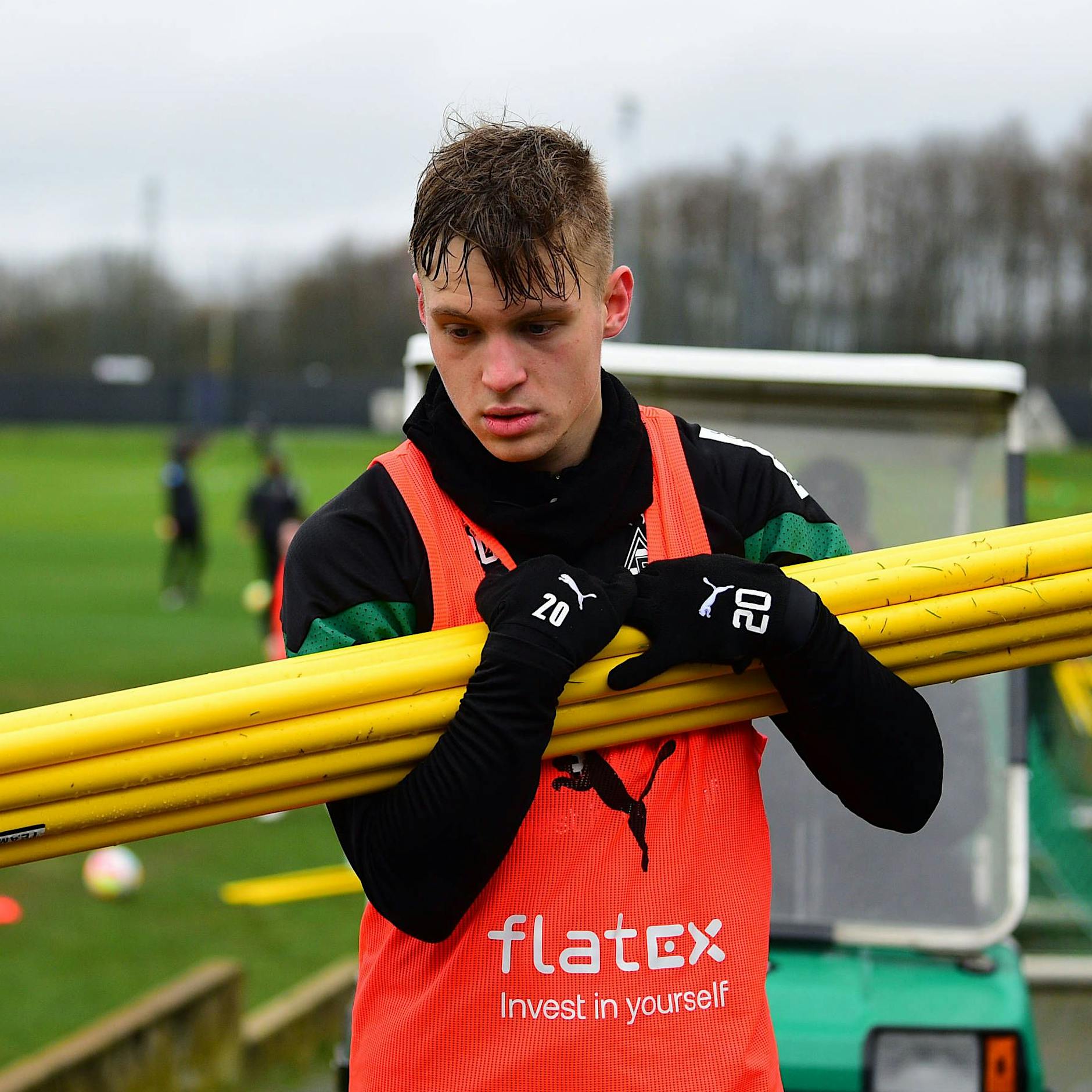 Supertalent Luca Netz: Hertha BSC verkaufte ihn zu billig, jetzt sitzt Deutschlands Juwel bei Gladbach nur auf der Bank