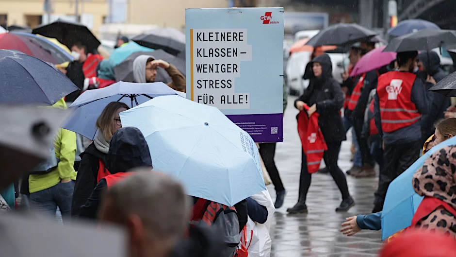 Es ist nicht der erste Streik der Lehrergewerkschaft. Eine jahrealte Forderung: „Kleinere Klassen – weniger Stress für alle!“&nbsp;