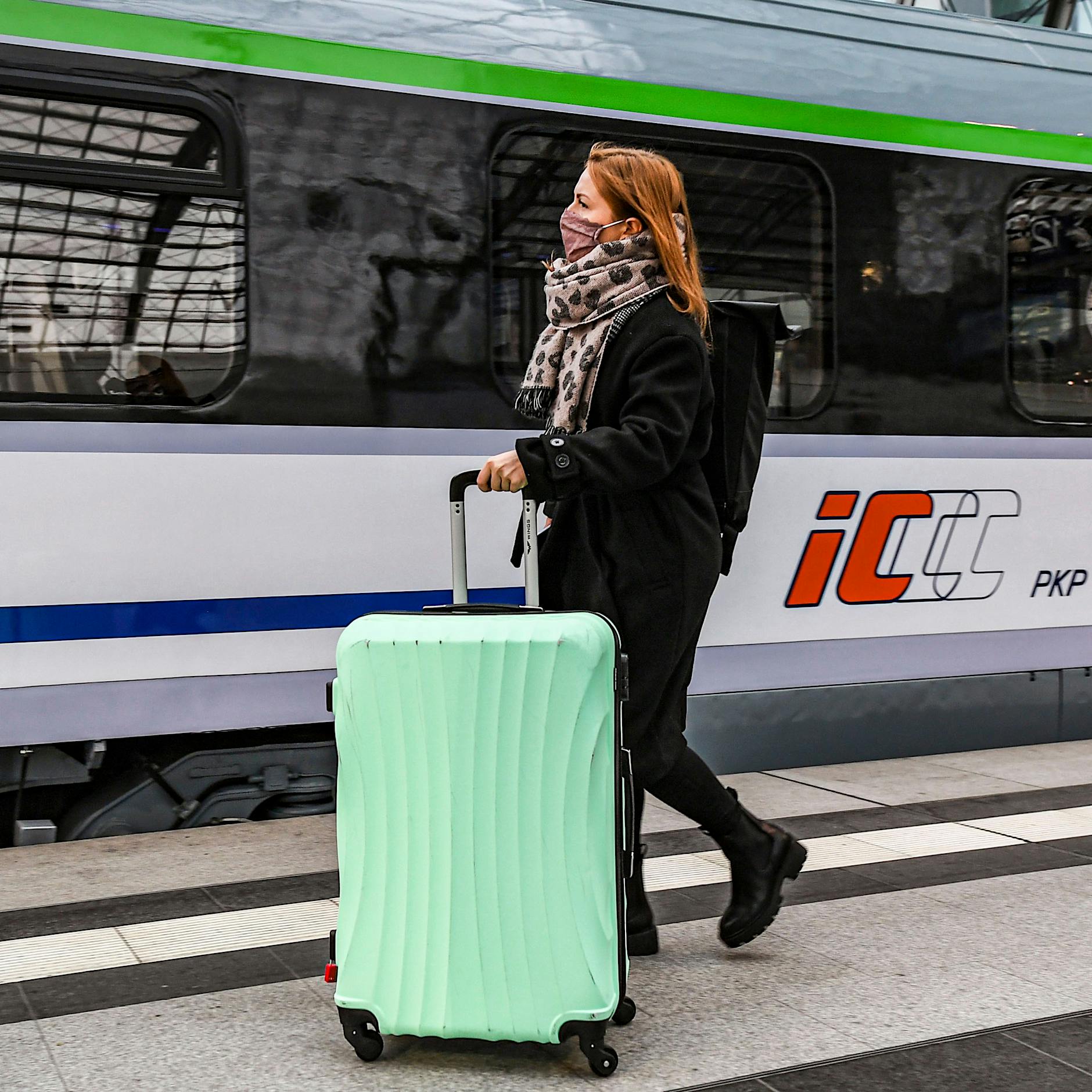 Züge fallen aus: Bahnverkehr zwischen Berlin und Polen lange unterbrochen