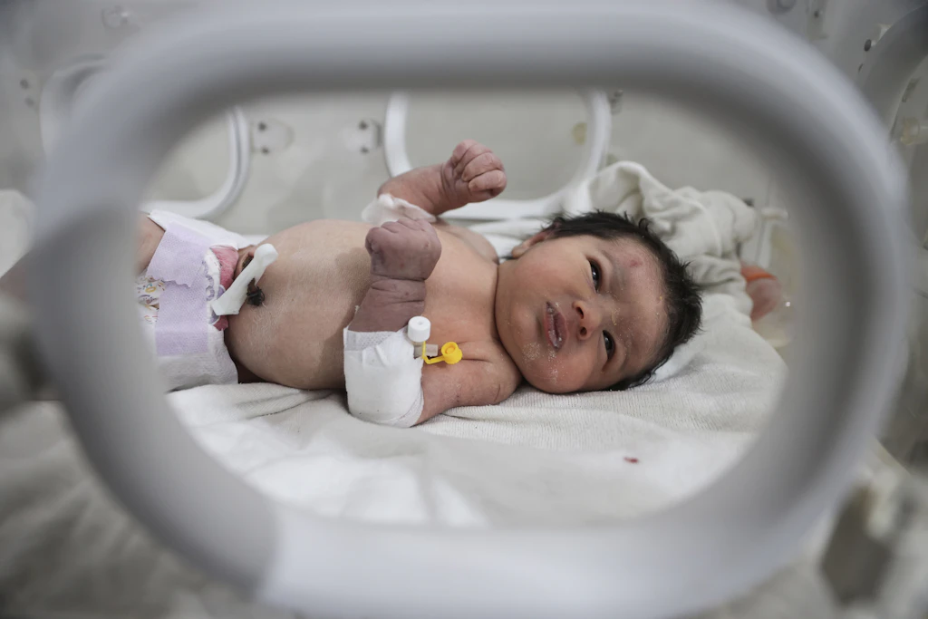 Erdbeben: „Wunderbaby“ in Syrien aus Trümmern gerettet