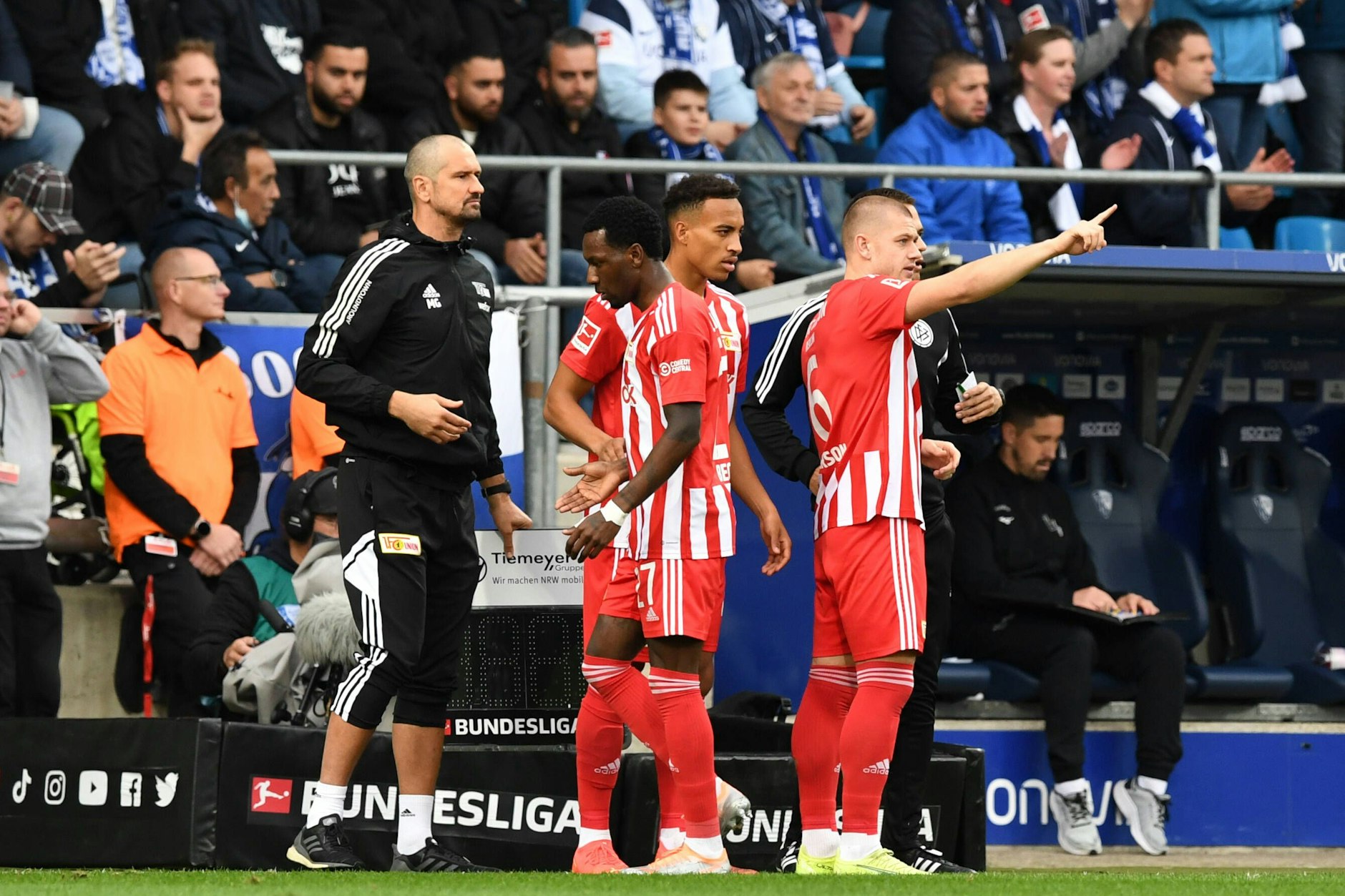 Michael Gspurning (l.) bleibt Union Berlin auch in Zukunft als Torwarttrainer erhalten.