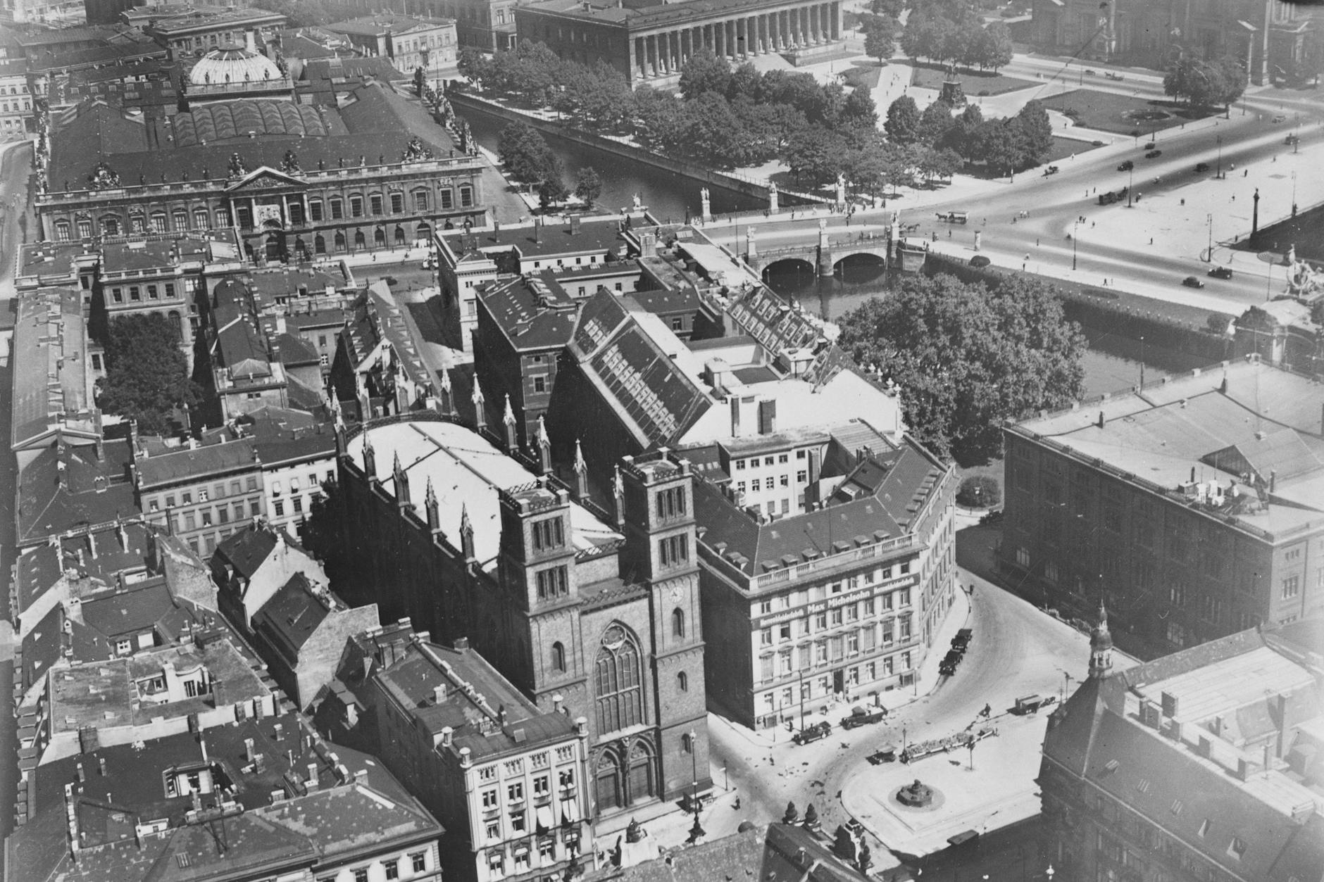 Eine historische Aufnahme des Werderschen Marktes in Berlin-Mitte.