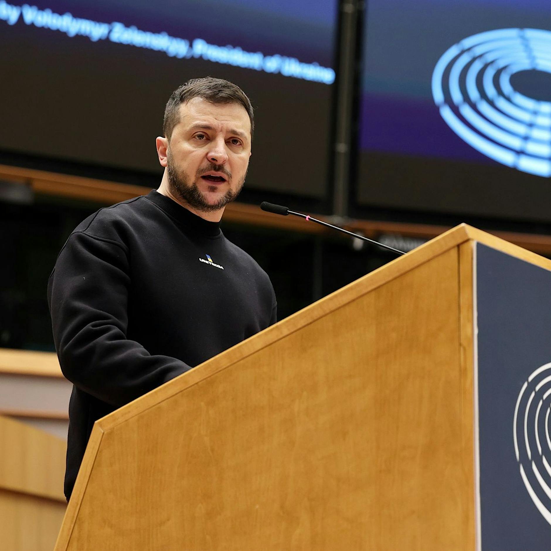 Selenskyj hofft nach Treffen mit EU-Spitzen auf Kampfjets