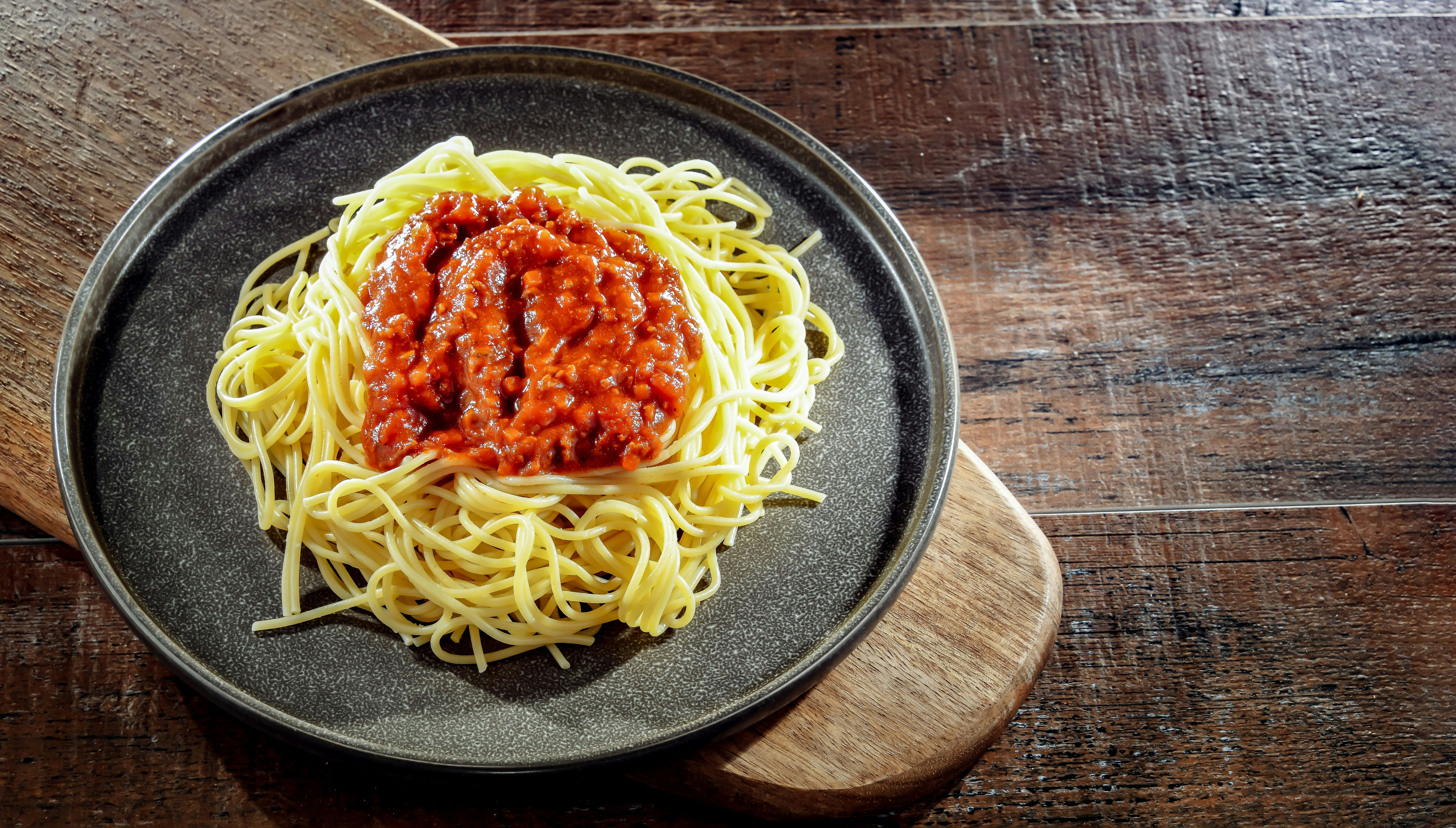 Fruchtig, würzig, lecker! Diese Bolognese ist der Wahnsinn – das Rezept!