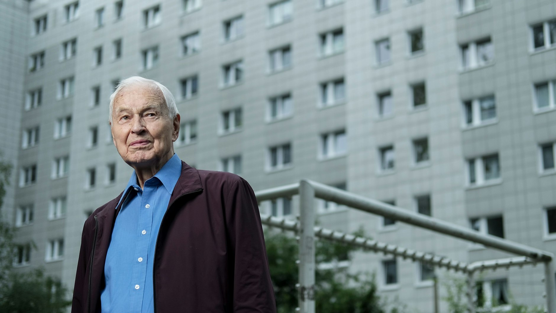 Hans Modrow wohnte in einer Drei-Zimmer-Plattenbauwohnung in der Palisadenstraße.