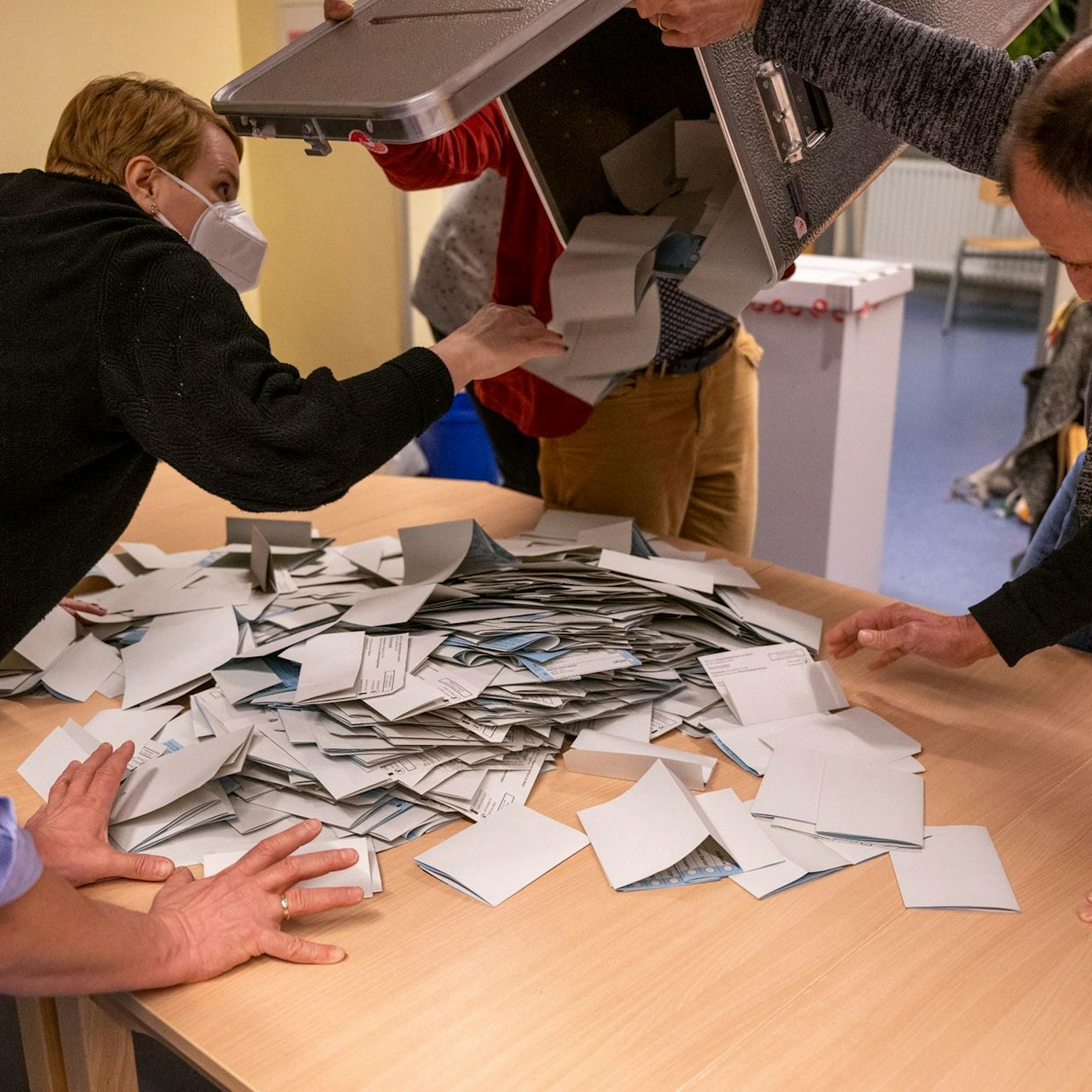 Berlin-Wahlergebnis nach Wahlkreisen: Diese Kandidaten und Parteien haben gewonnen