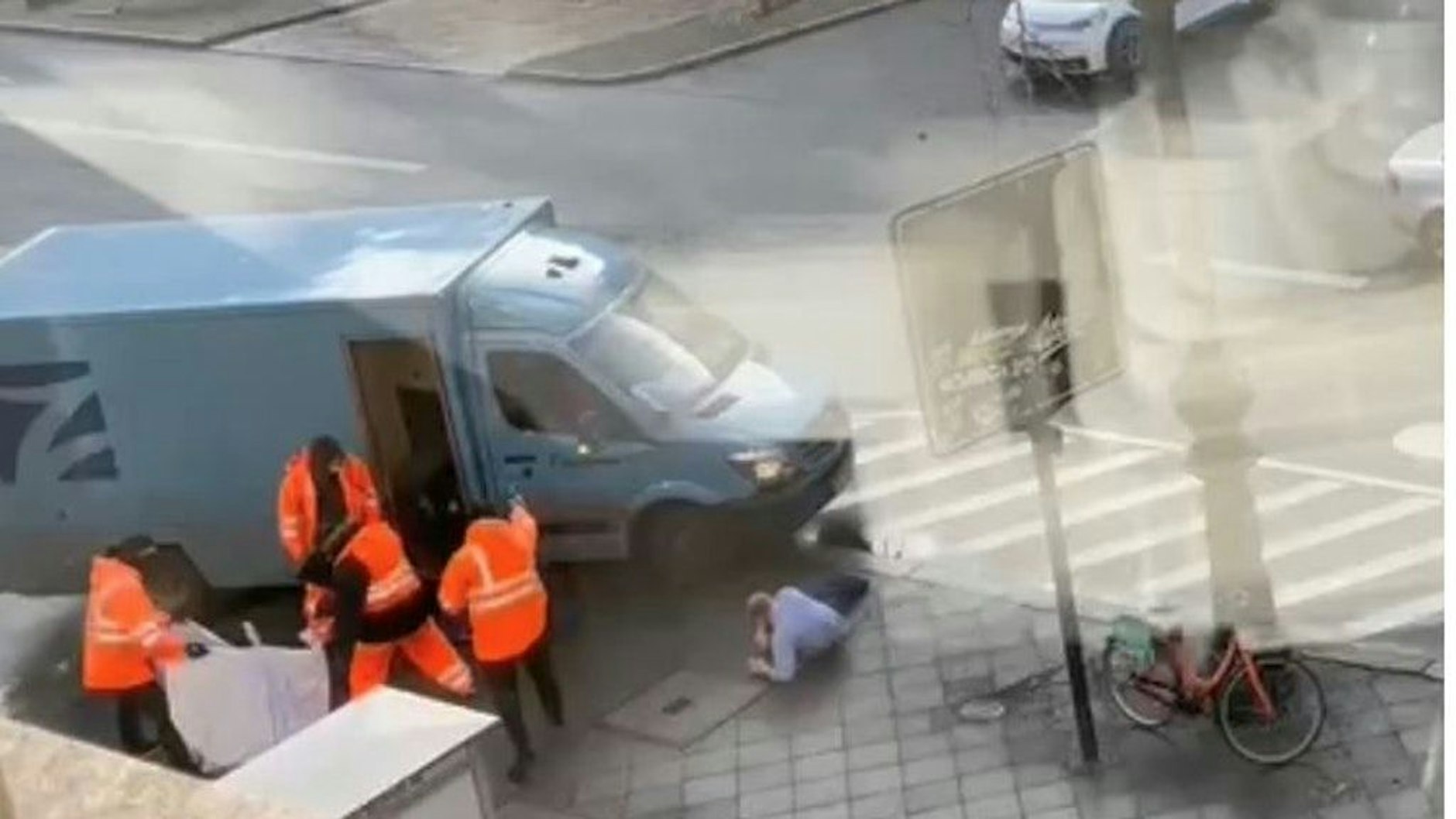 Am 19. Februar 2021 Berlin geschieht der Überfall auf einen Geldtransporter am Kurfürstendamm.