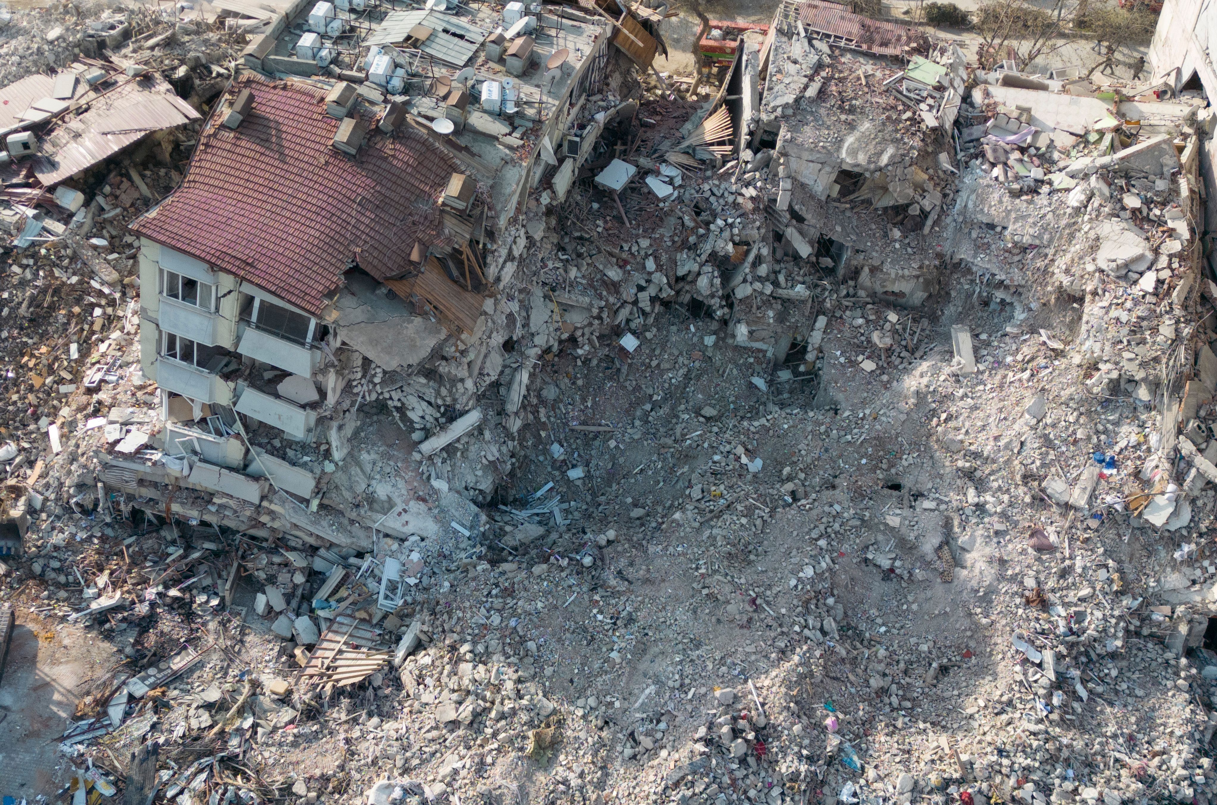 Image - Einfach erklärt: Warum gibt es Erdbeben – und warum gibt es in Deutschland keine Erdbeben? DAS sind die Gründe