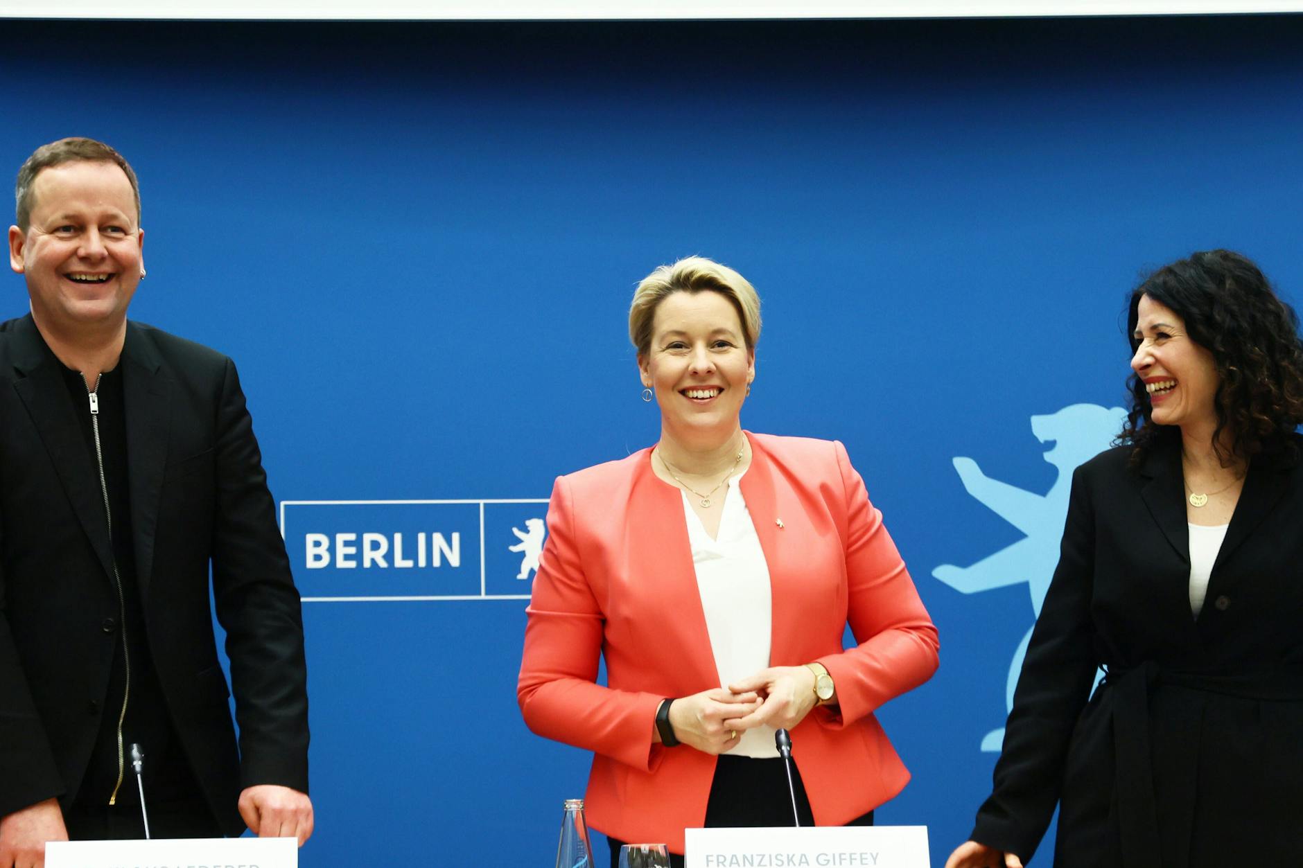 Ob der Regierenden Bürgermeisterin Franziska Giffey das Lachen bald vergeht?