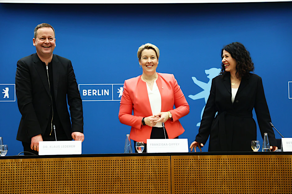 Ob der Regierenden Bürgermeisterin Franziska Giffey das Lachen bald vergeht?