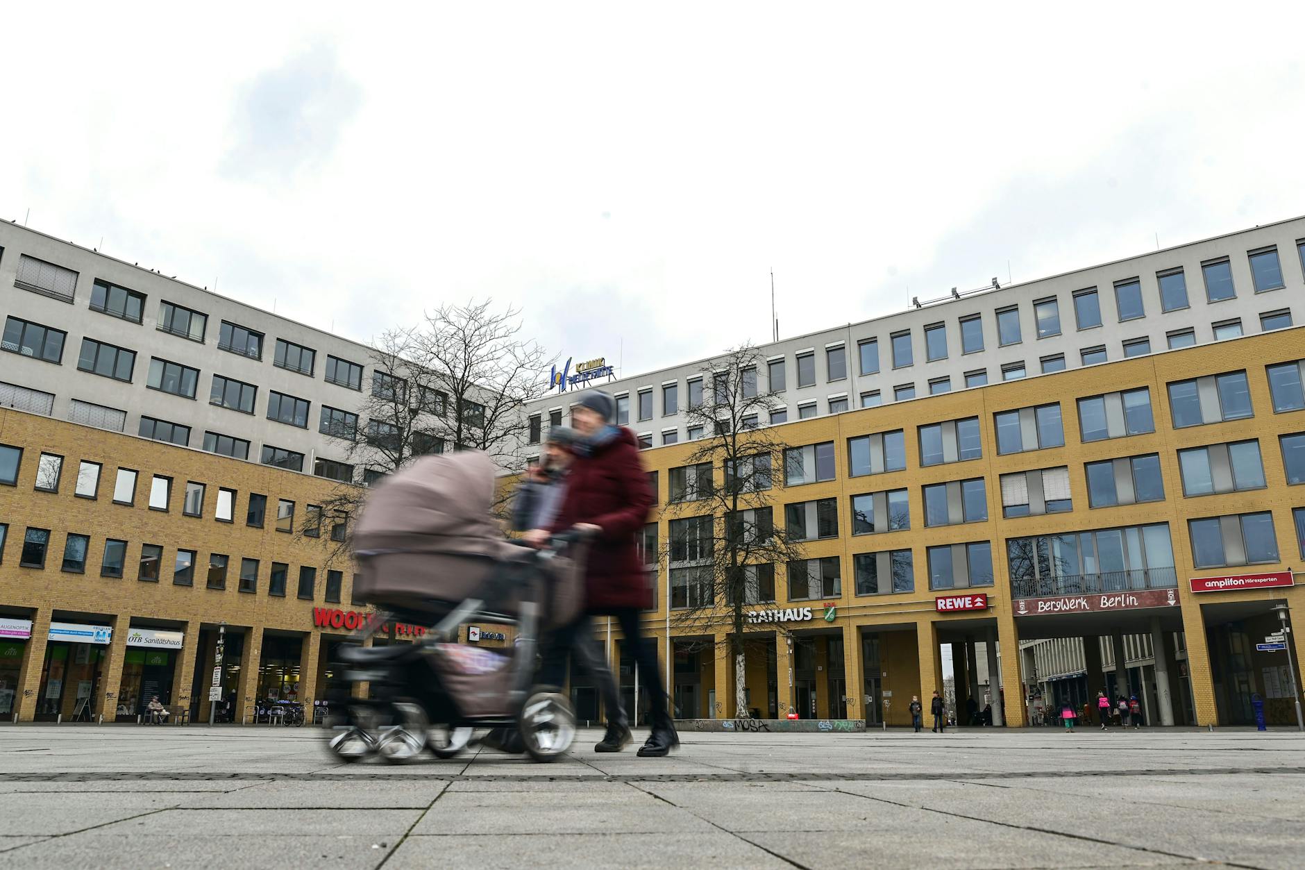 Der Alice-Salomon-Platz in Hellersdorf.