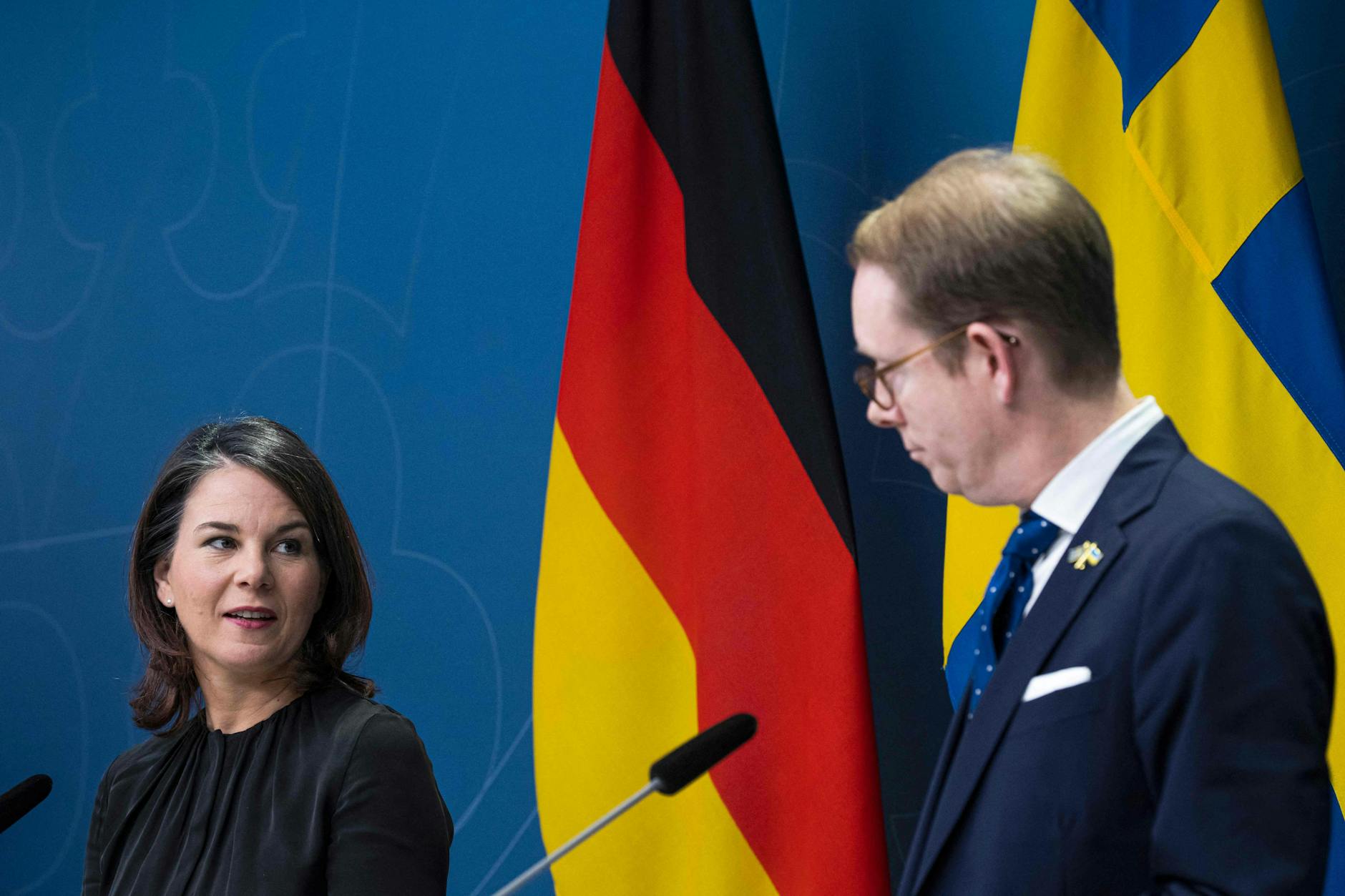 Die Außenminister Tobias Billström und Annalena Baerbock in Stockholm. 