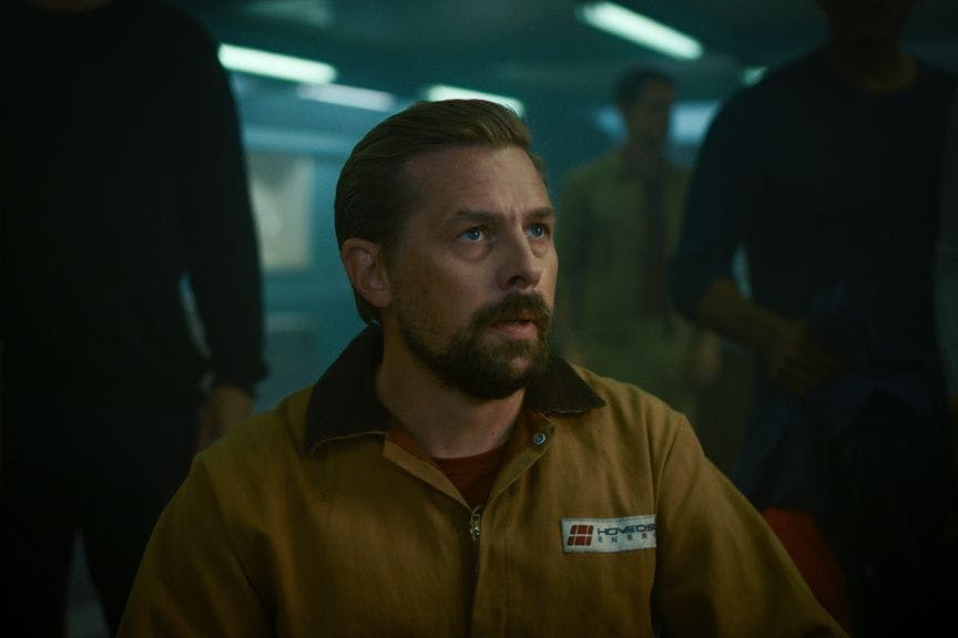 Auf der Suche nach Eiswürmern: Klaas Heufer-Umlauf als Tauchbootführer Luther Roscovitz