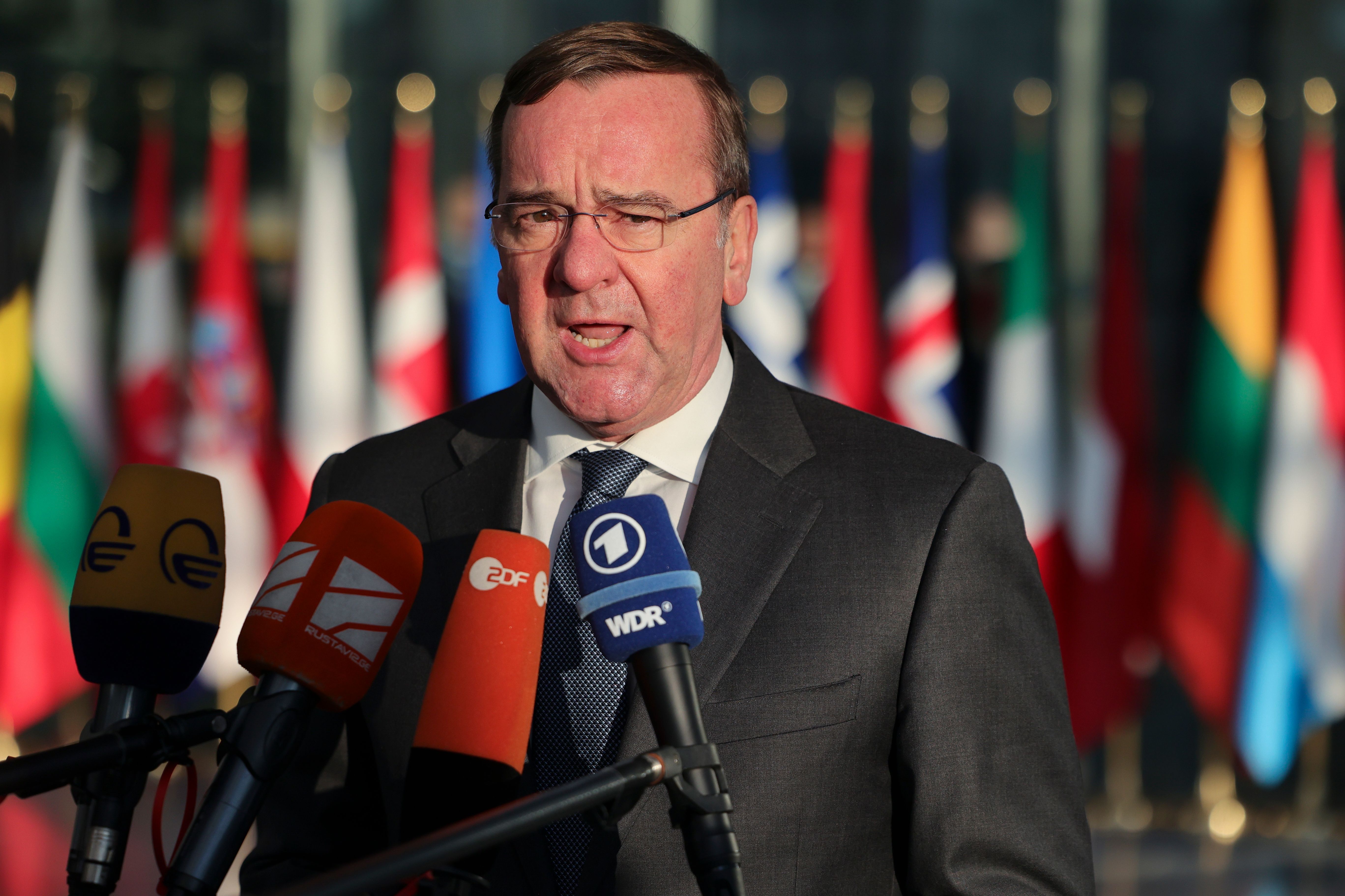 Image - Verteidigungsminister: Erst drängelten alle, Leopard-Panzer an die Ukraine zu liefern und jetzt macht kaum ein Land mit