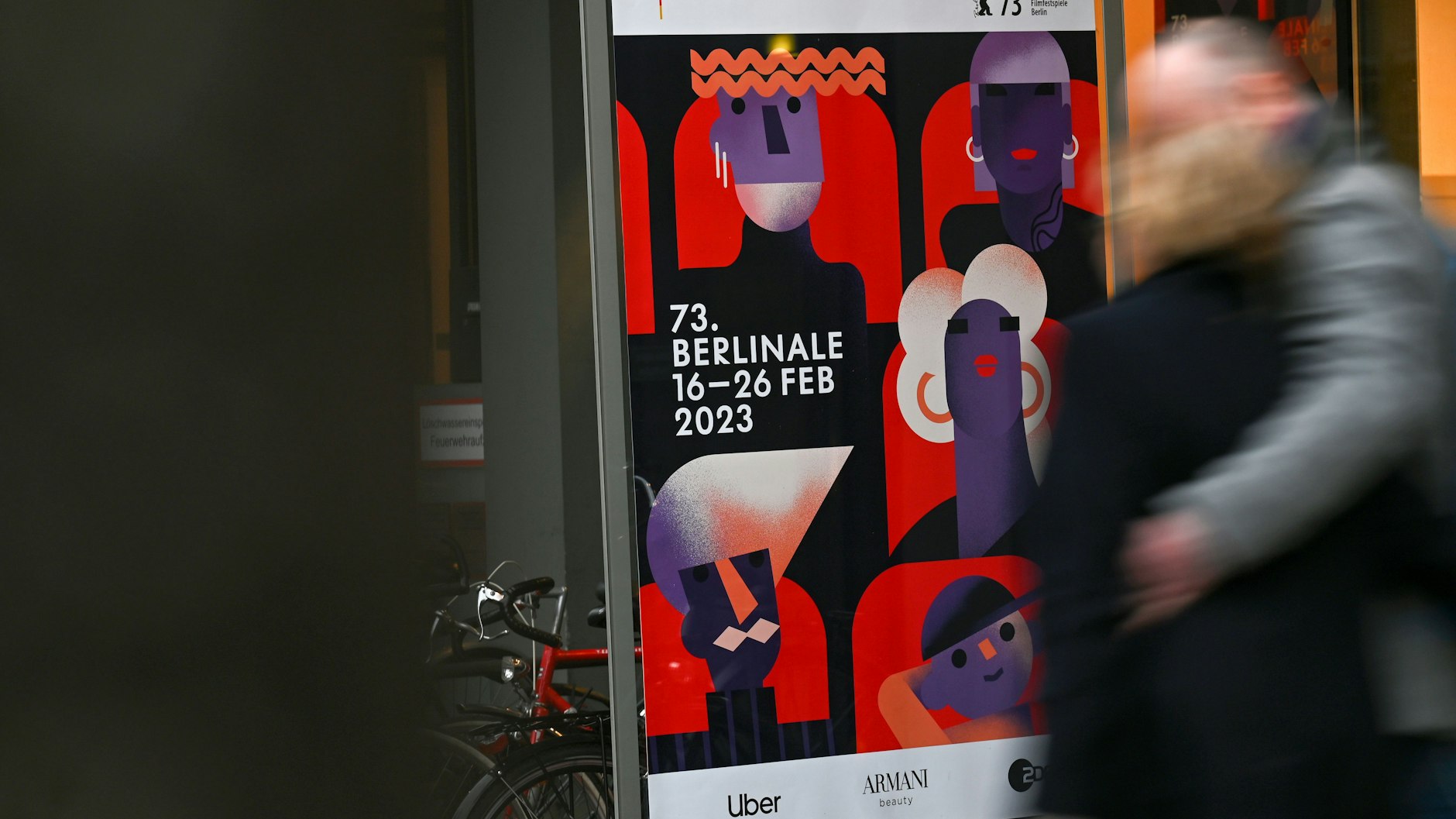 Plakate werben für das Filmfestival Berlinale am Potsdamer Platz.&nbsp; Die 73. Berlinale findet vom 16. bis 26. Februar 2023 statt.&nbsp;