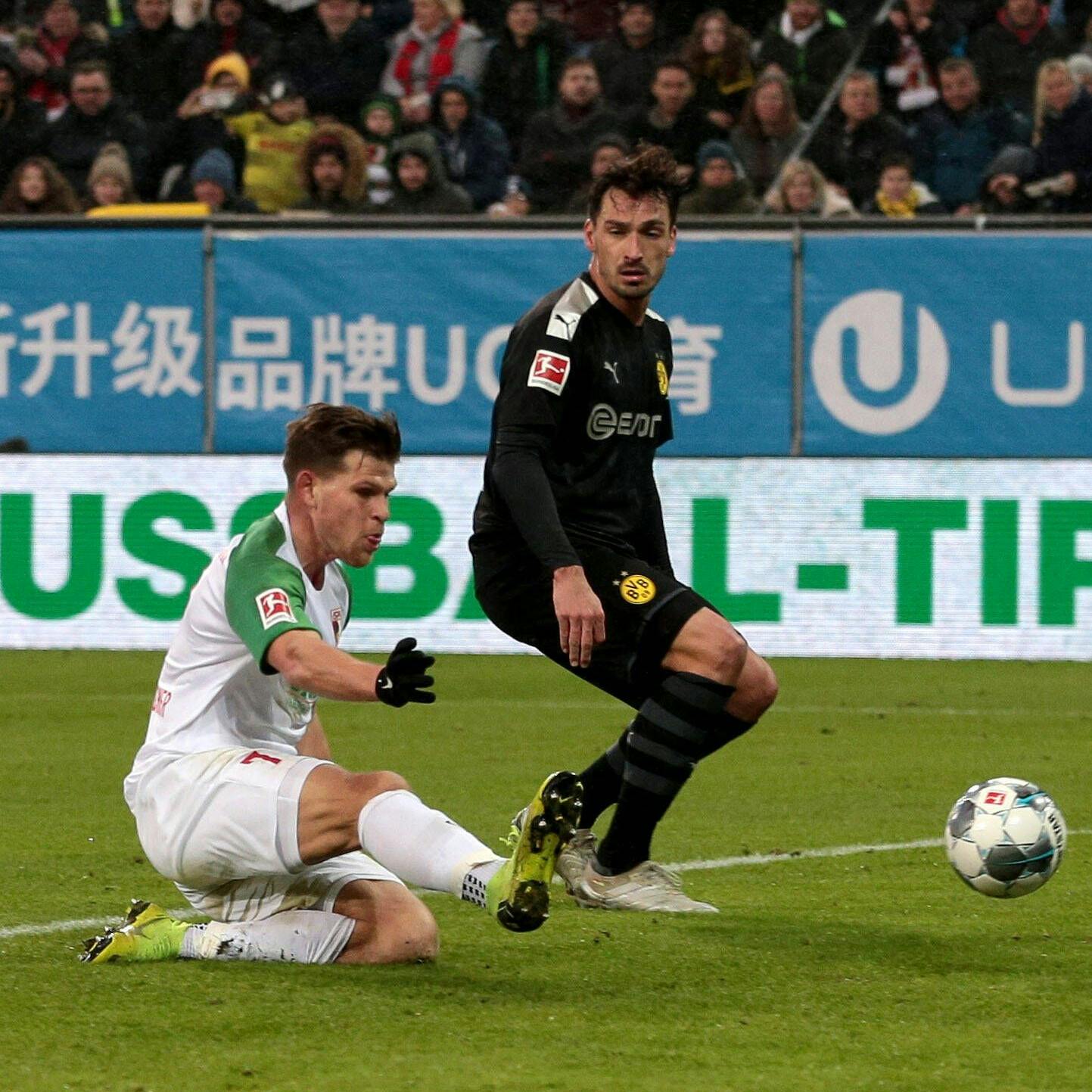 Für den FC Augsburg traf Florian Niederlechner gegen Borussia Dortmund dreimal. Macht er für Hertha BSC am Sonntag sein viertes Tor gegen den BVB?
