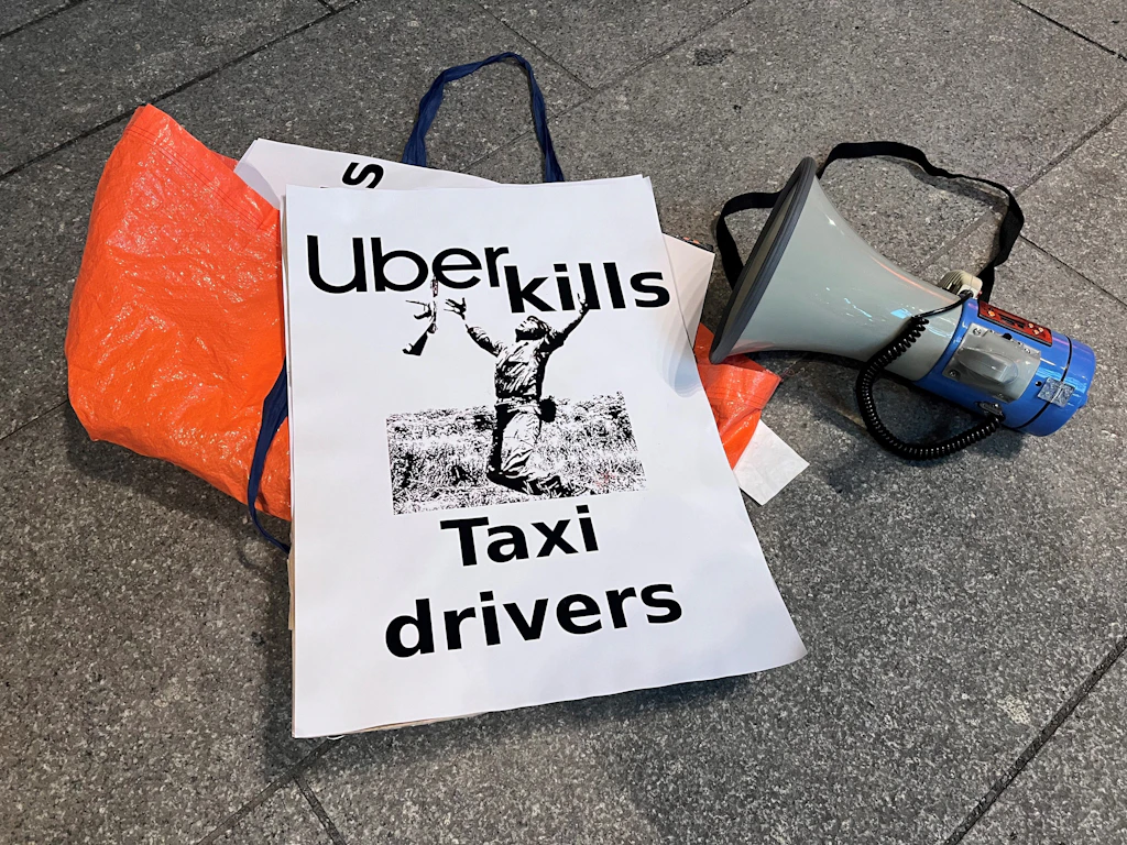 Protest beim Filmfest: Taxifahrer demonstrieren gegen Berlinale-Sponsor