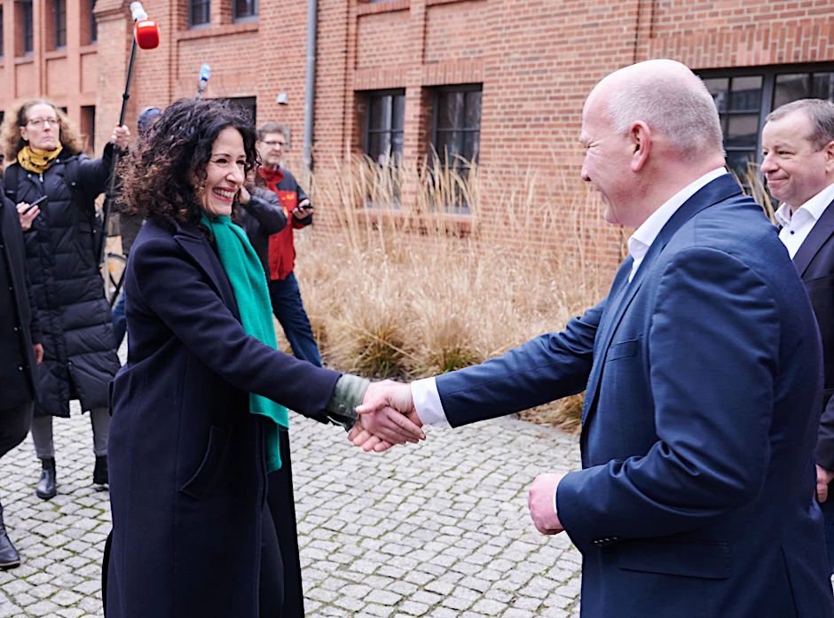 Newsblog zur Berlin-Wahl: Neue Sondierungen am Montag und Mittwoch