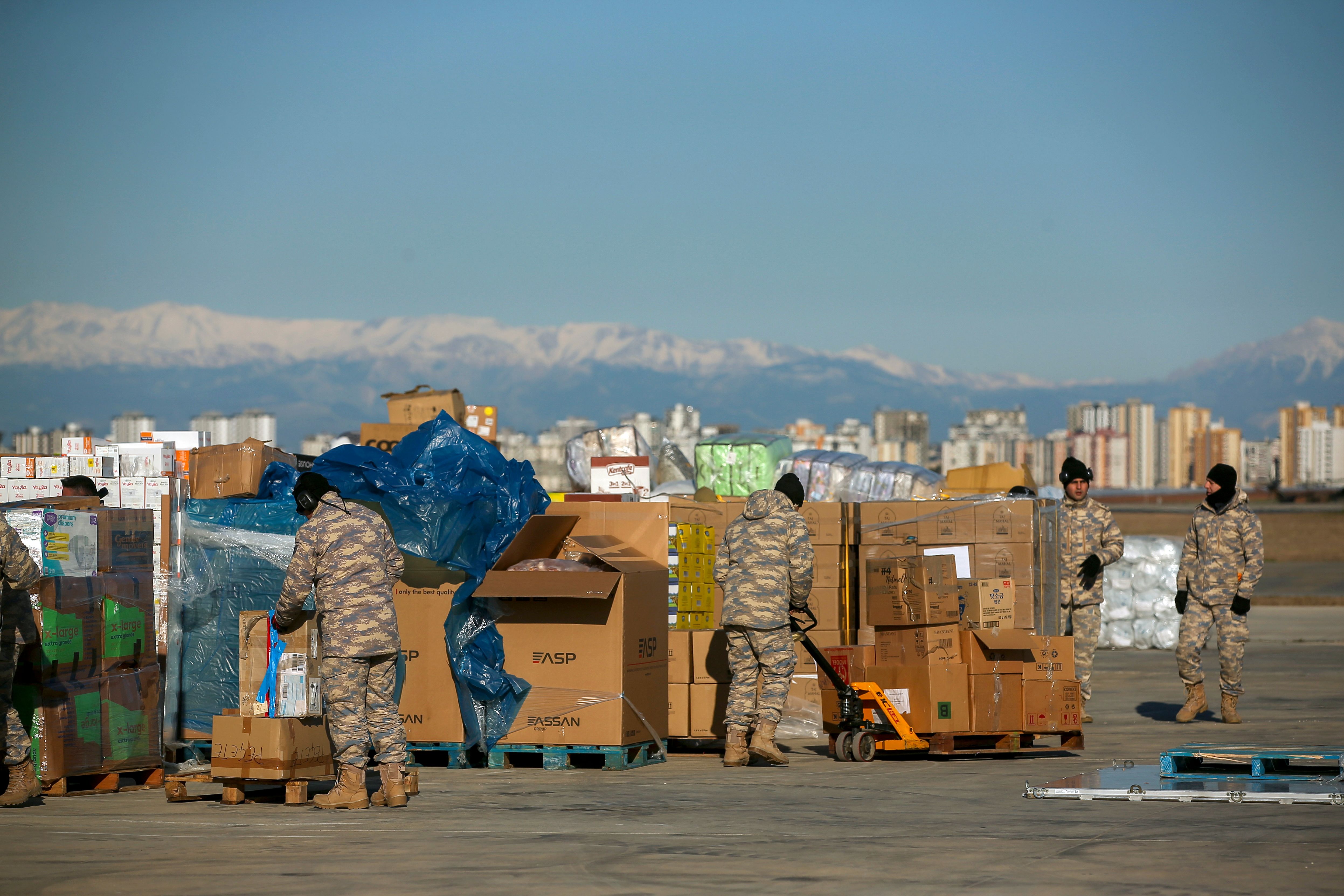 Schwere Vorwürfe gegen Erdogan-Partei AKP: Werden Hilfsgüter einfach umetikettiert?