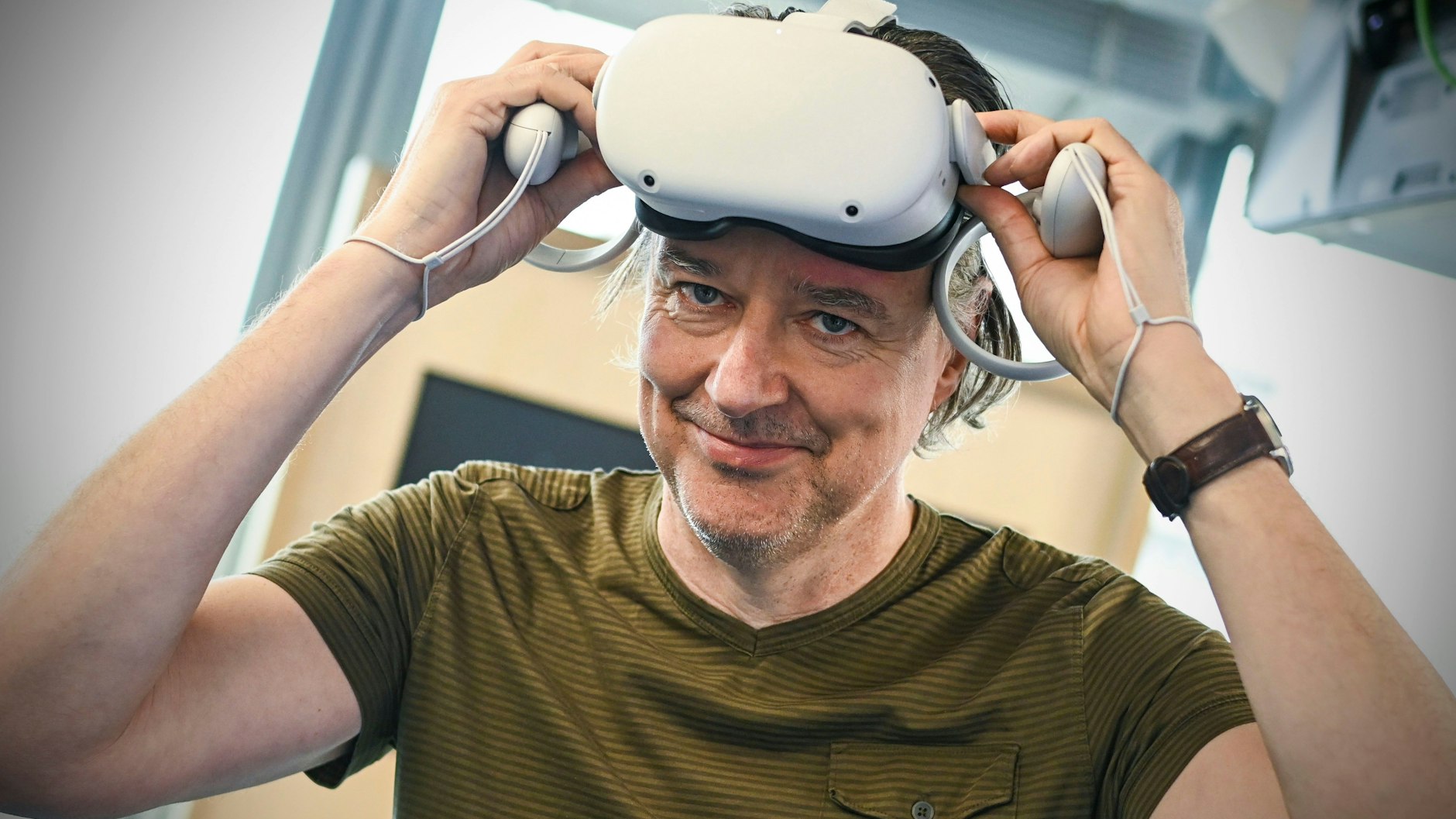 KURIER-Reporter Stefan Henseke testete die VR-Brille Quest 2 von Meta.