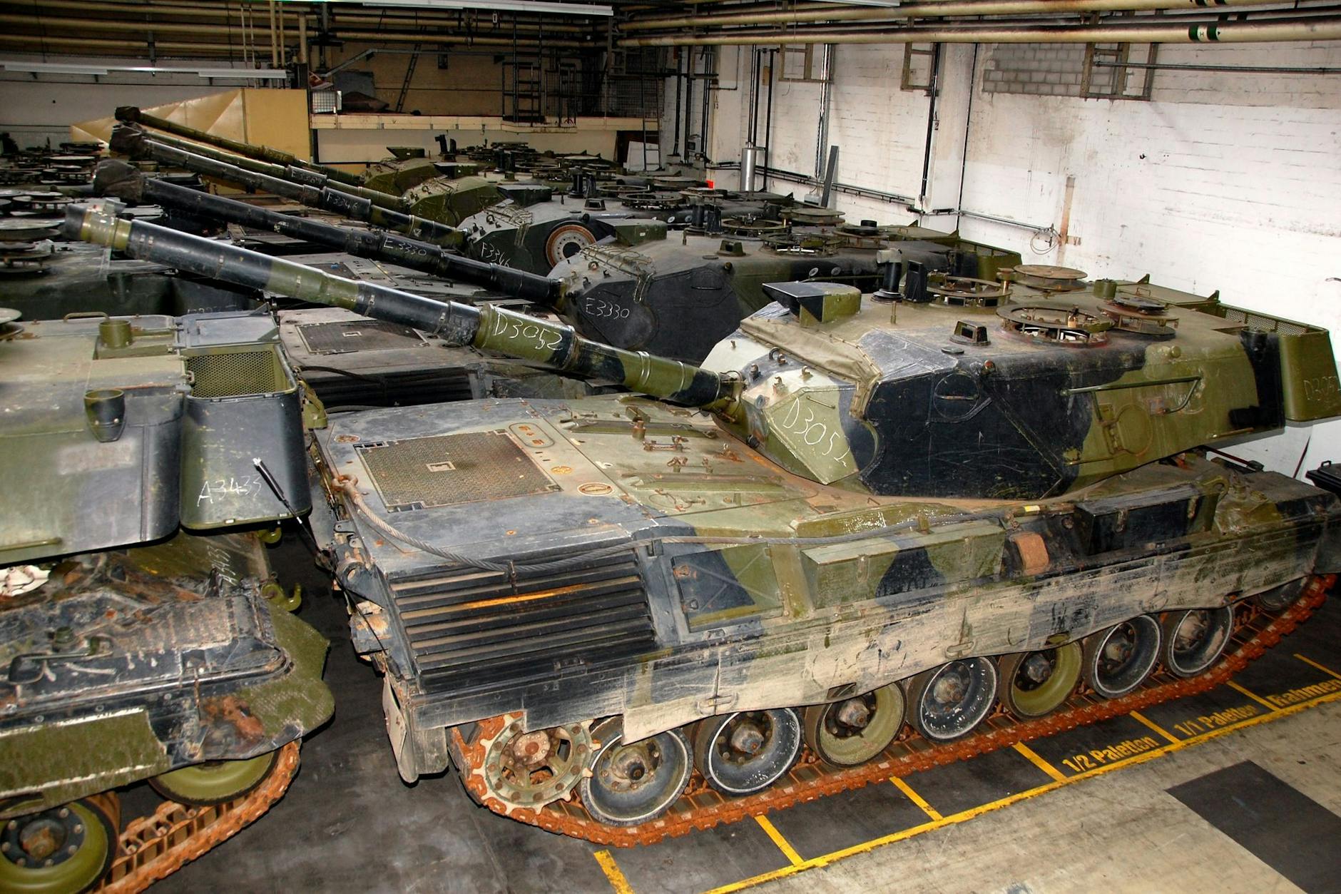 Auch Industriebestände von Kampfpanzern des Typs Leopard 1 sollen in die Ukraine geliefert werden. 