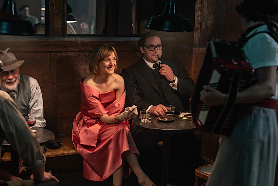 Vicky Krieps als Ingeborg Bachmann, Ronald Zehrfeld als Max Frisch. Da haben sie sich gerade erst kennengelernt in dem Film „Ingeborg Bachmann – Reise in die Wüste“.