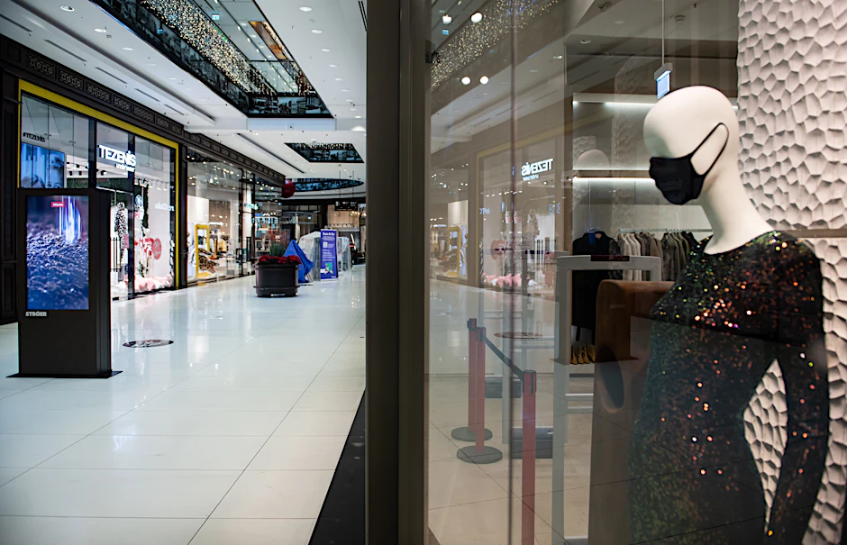 Der Tag, an dem der Lockdown begann: das menschenleere Shoppingcenter Mall of Berlin in Mitte.
