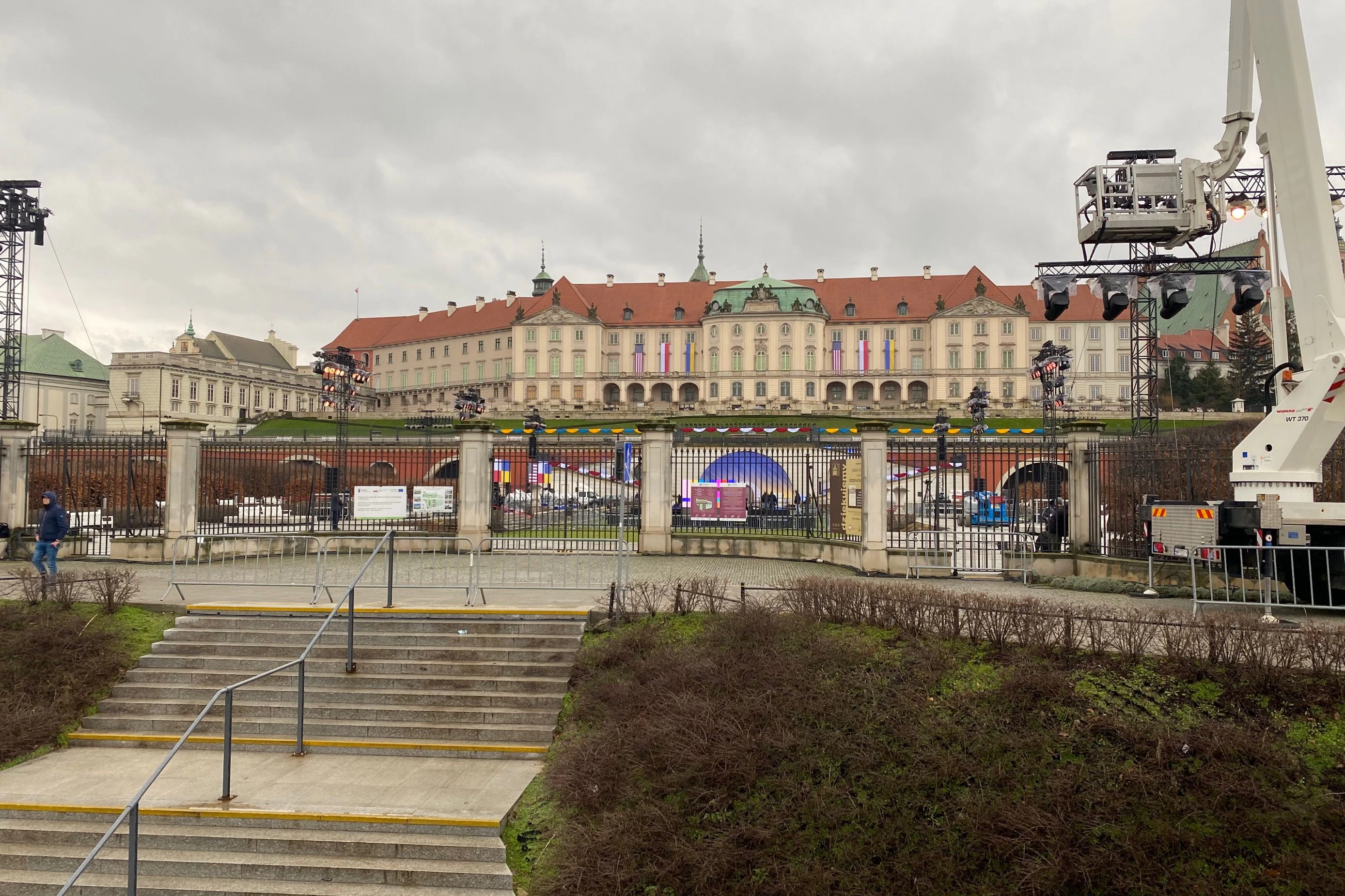 In den Kubicki-Arcaden am Warschauer Königsschloss findet am Dienstag die Rede von Joe Biden statt.