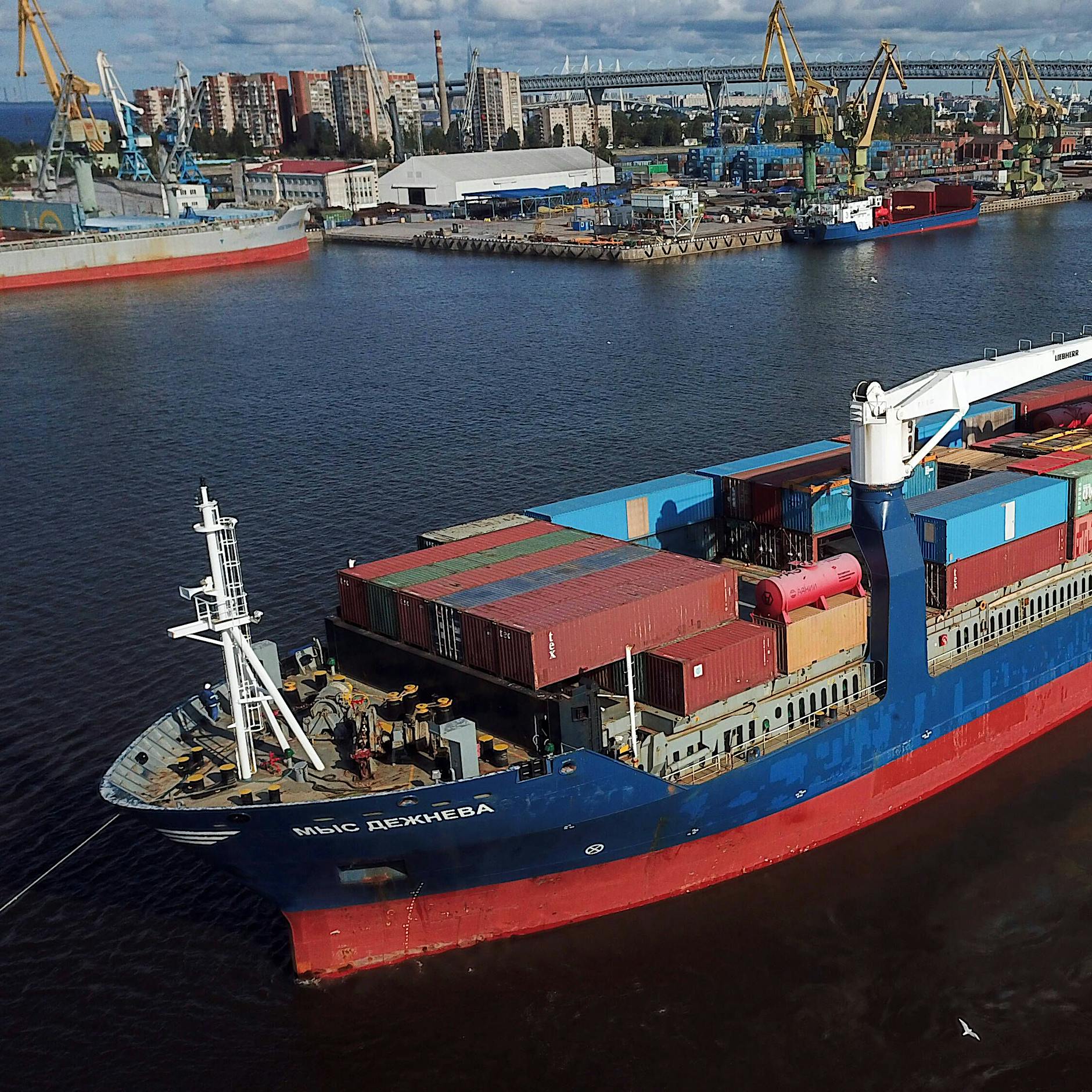 EU-Behörde hat Verdacht: Nachbarn helfen Russland, die Sanktionen zu umgehen