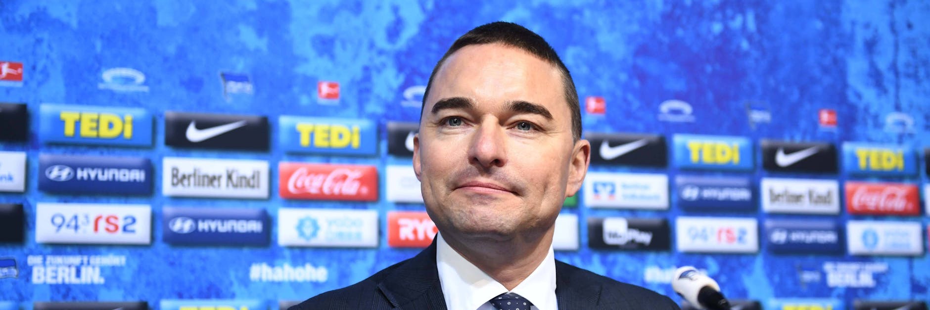 Lars Windhorst pumpte 374 Millionen Euro in Hertha BSC. Sollte der Investor seine Anteile verkaufen, bekommt Hertha vom neuen Geldgeber 777 Partners weitere 50 Millionen Euro.