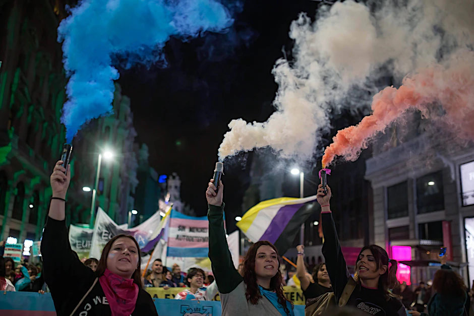 Dezember 2022: Demo in Madrid für das sogenannte Trans-Gesetz.