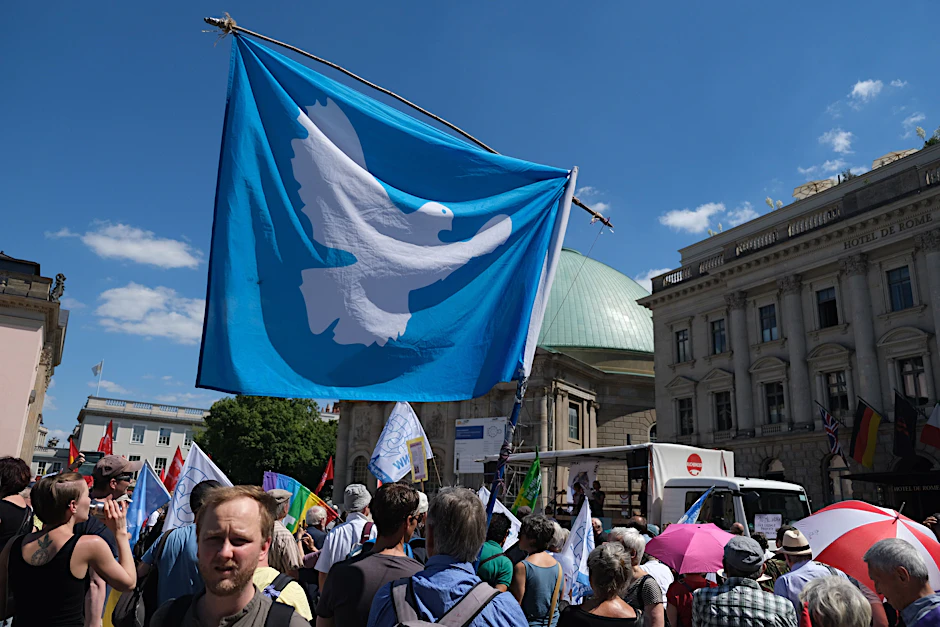 Eine Friedensdemo in Berlin, ein Bild vom Juli 2022