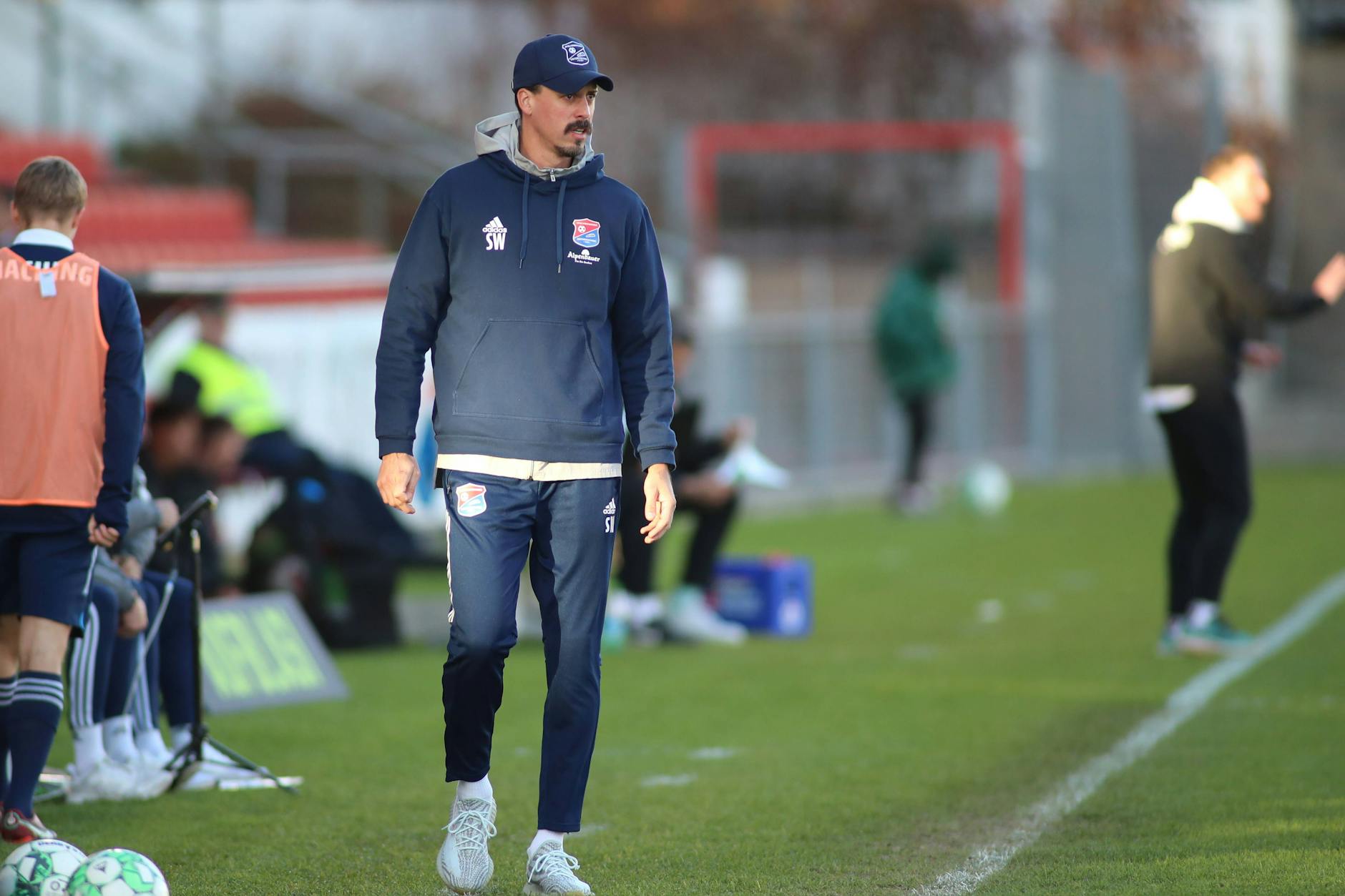 Als Chefrainer steht Sandro Wagner mit der SpVgg Unterhaching in der Regionalliga Bayern an der Tabellenspitze.