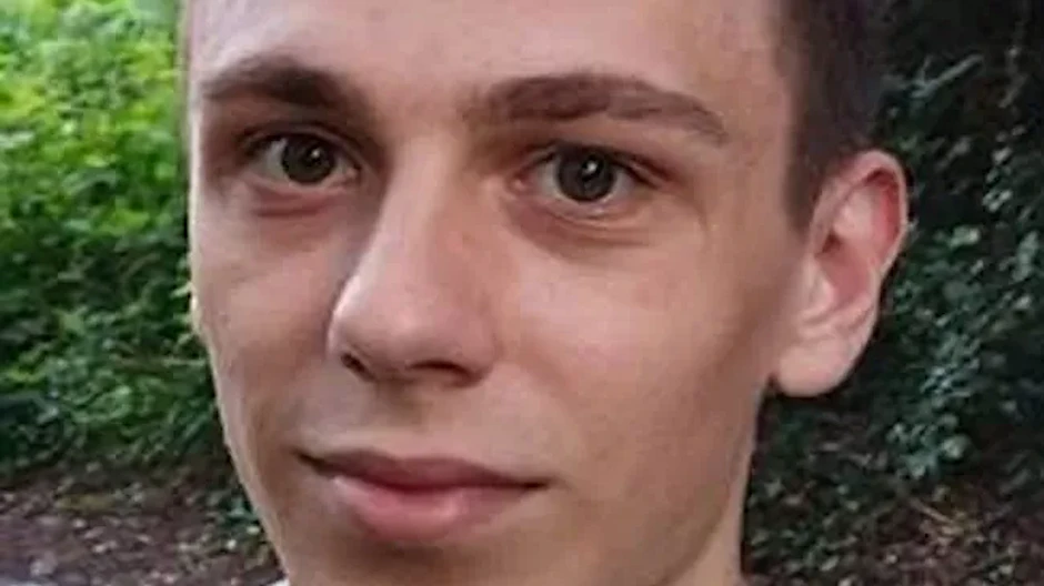 Wo ist Nick? Der 22-Jährige wird in Kapstadt vermisst.