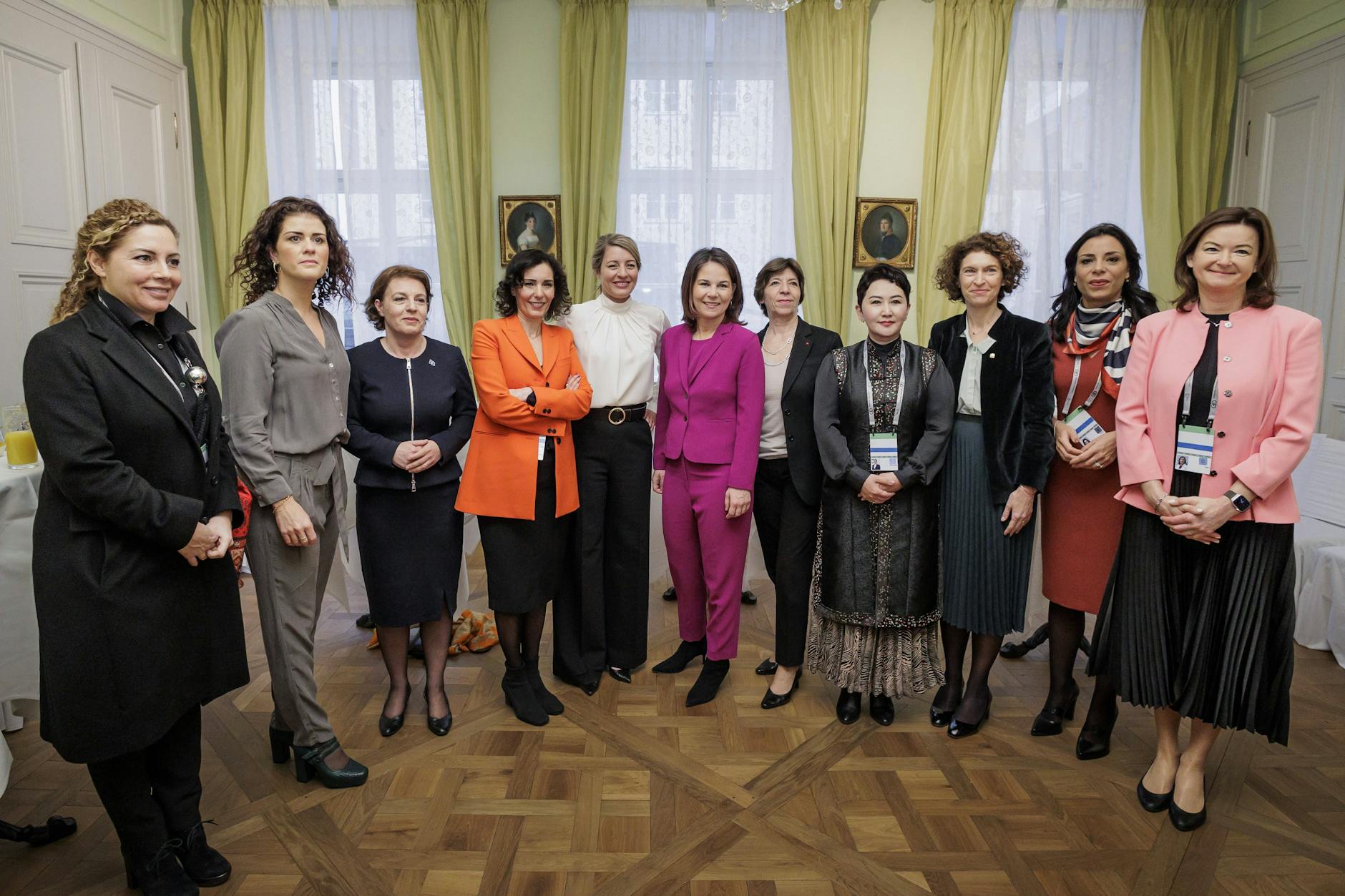 Female Power: Treffen der Außenministerinnen in München.