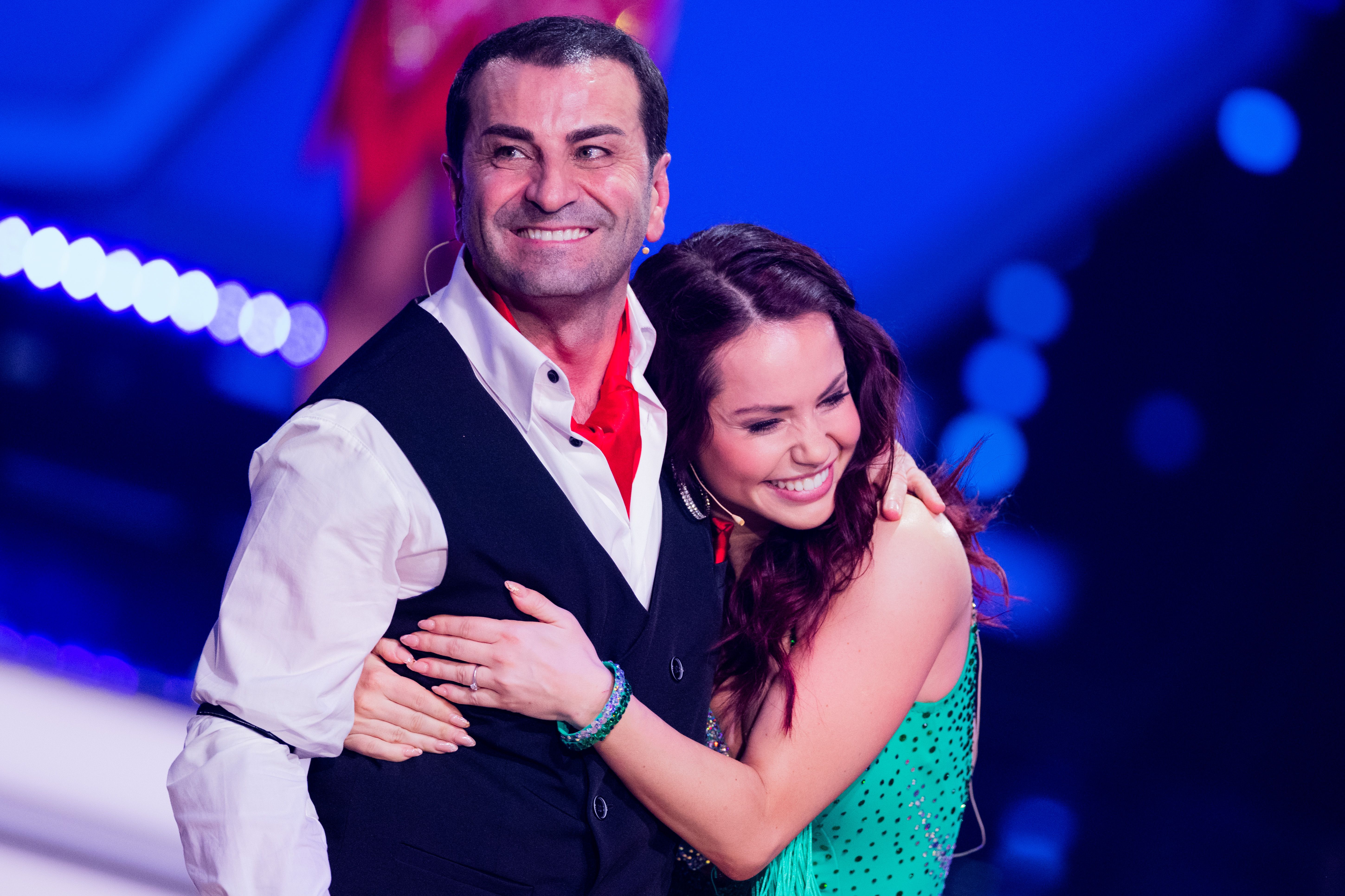 Image - Verrückt Macke: „Let’s Dance“-Profi Christina Luft verrät, wo von sie nicht genug bekommt