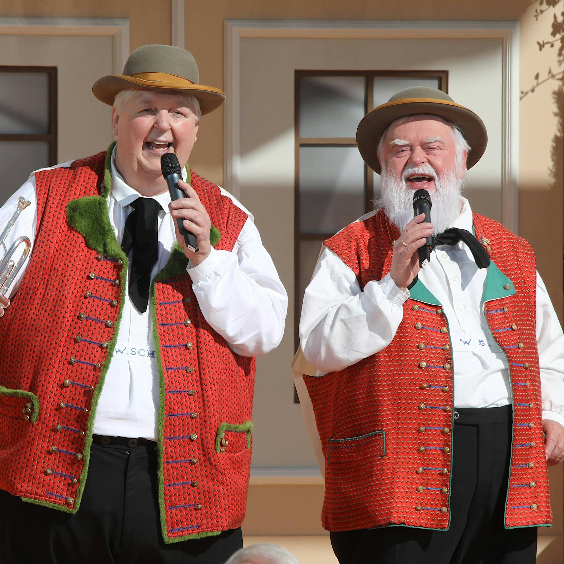 Wie geht es Bruce Willis? Dazu äußert sich nun ein Wildecker Herzbub