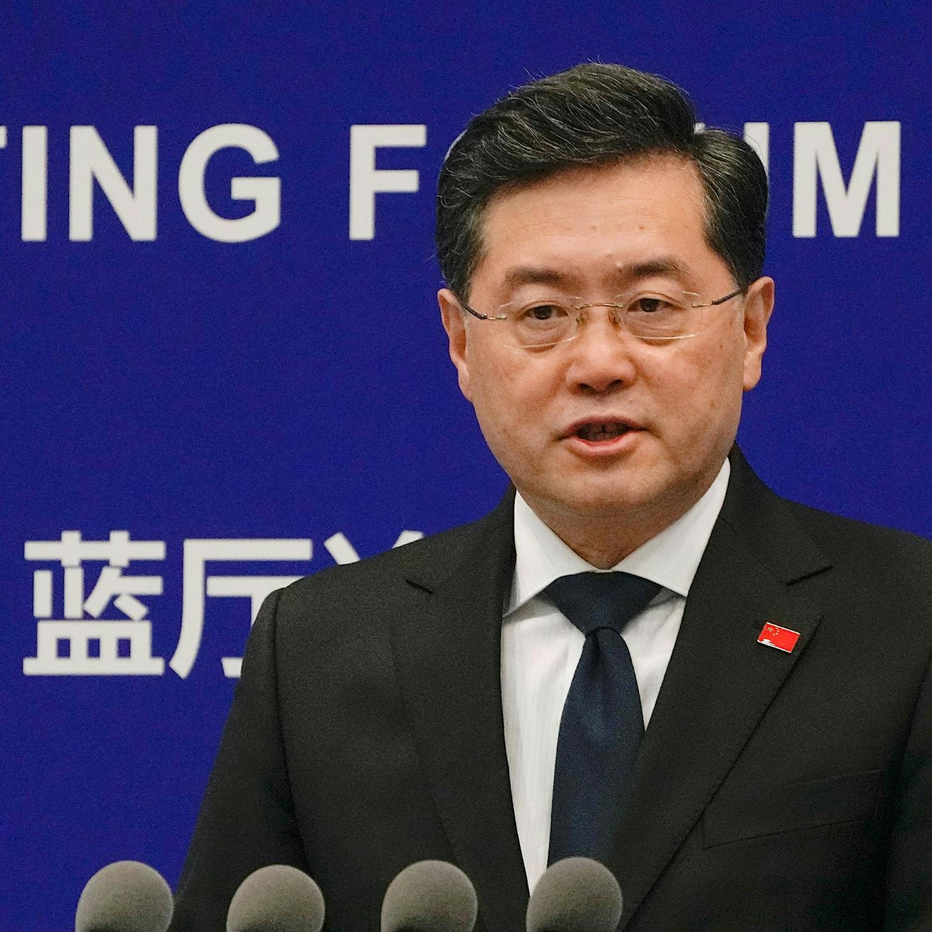 Ukraine-Krieg: Chinas Außenminister besorgt über Eskalation