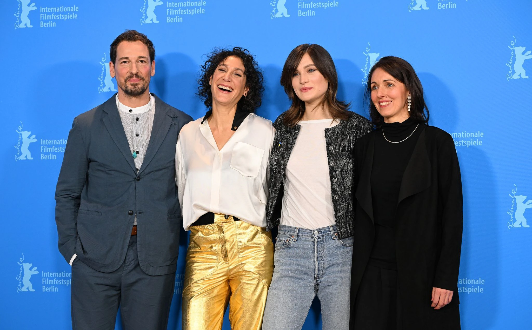 Schauspieler Felix Kramer (l-r), Regisseurin Emily Atef, Schauspielerin  Marlene Burow und die Autorin Daniela Krien stellten ihren Film «Irgendwann werden wir uns alles erzählen» vor.  