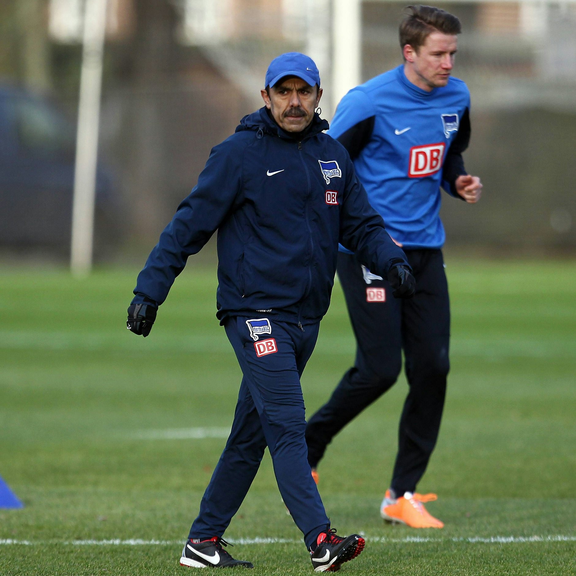 Ex-Trainer Jos Luhukay verbannte Maik Franz 2014 vom Profi-Training. Der Verteidiger klagte ohne Erfolg.